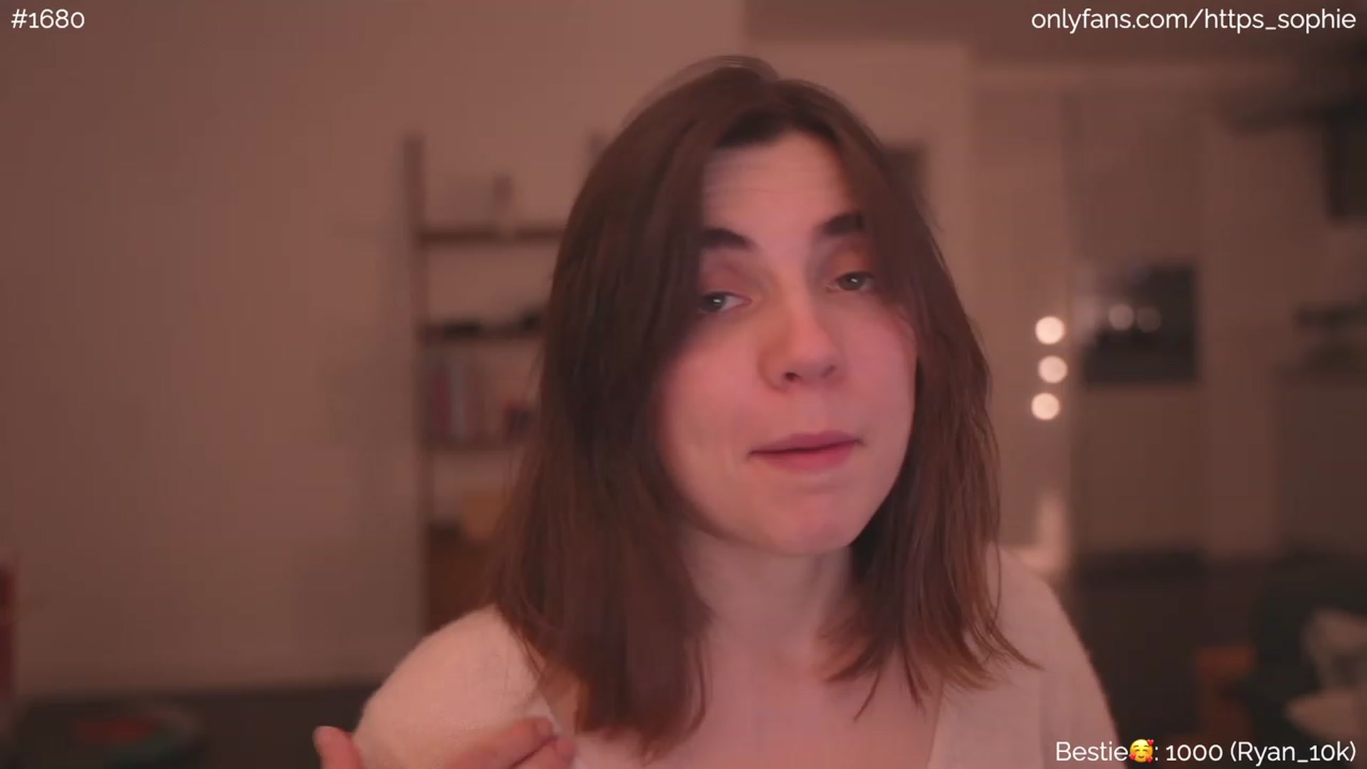 Gallery image thumbnail from phyllo_sophie's myfreecams stream on, 06/25/2023, 24:53 image 11 of 20