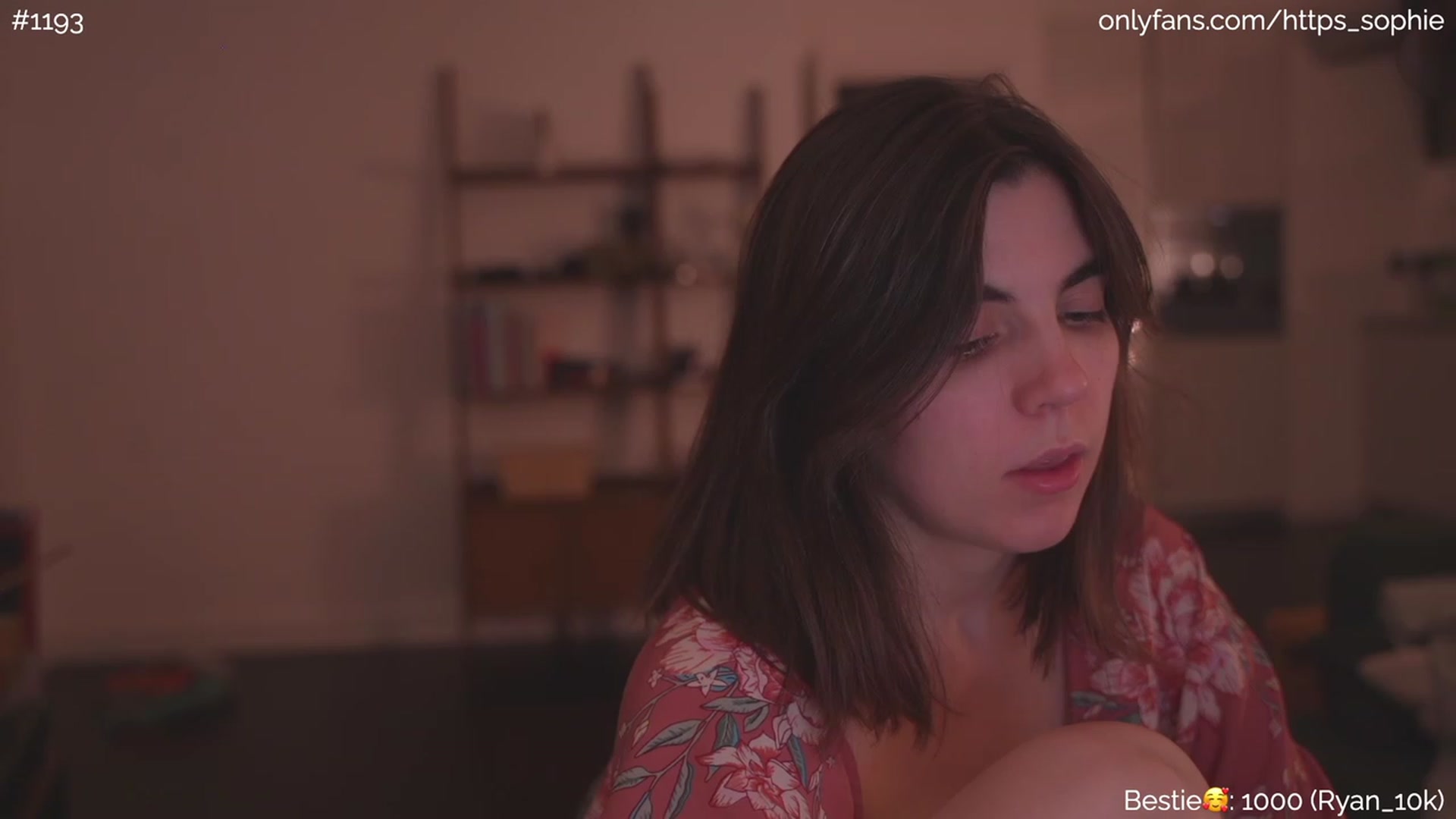 Gallery image thumbnail from phyllo_sophie's myfreecams stream on, 06/25/2023, 03:13 image 17 of 20