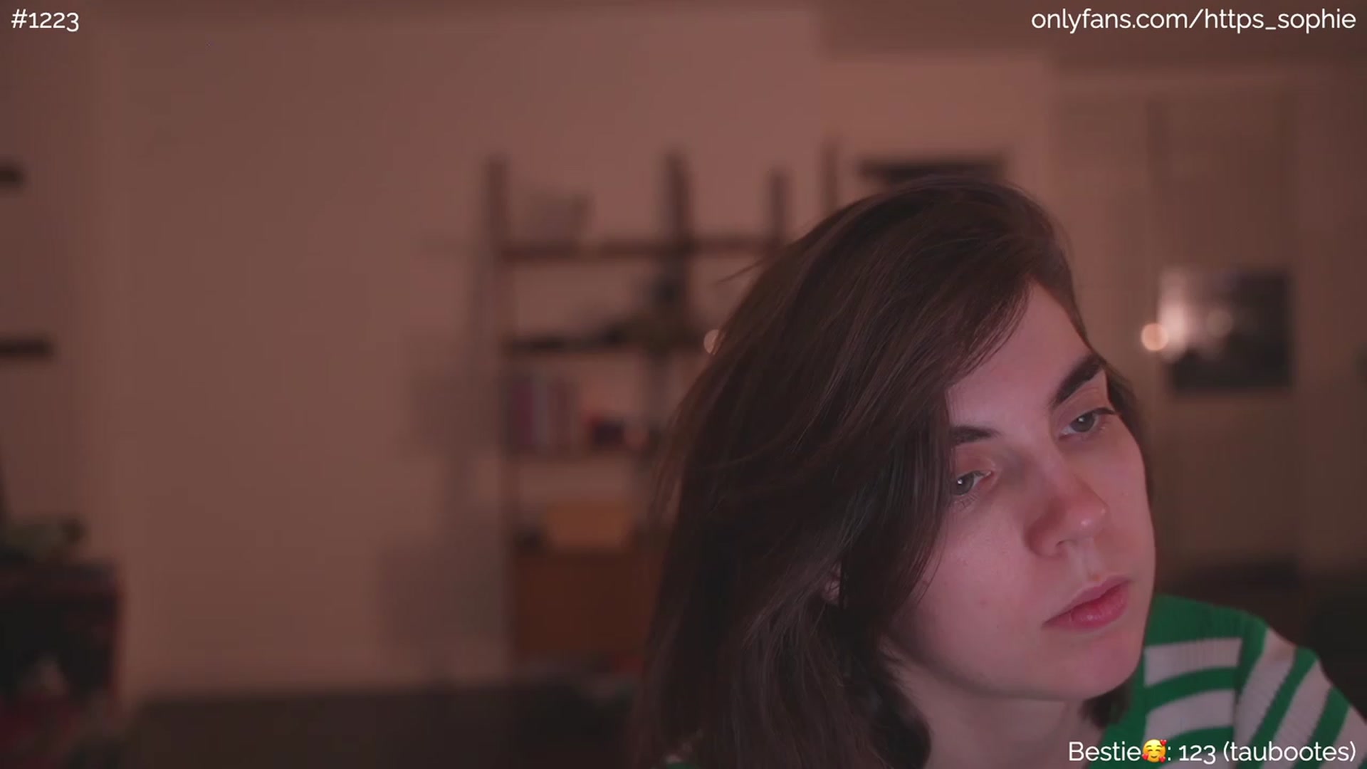 Gallery image thumbnail from phyllo_sophie's myfreecams stream on, 06/28/2023, 24:19 image 11 of 20