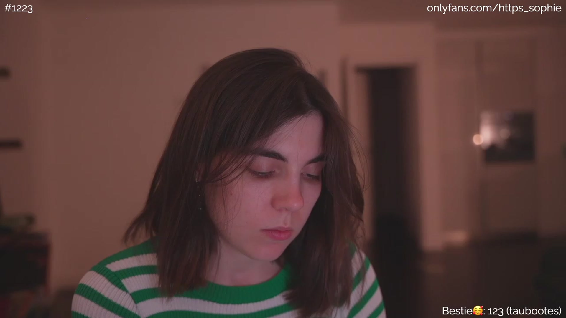 Gallery image thumbnail from phyllo_sophie's myfreecams stream on, 06/28/2023, 24:19 image 5 of 20