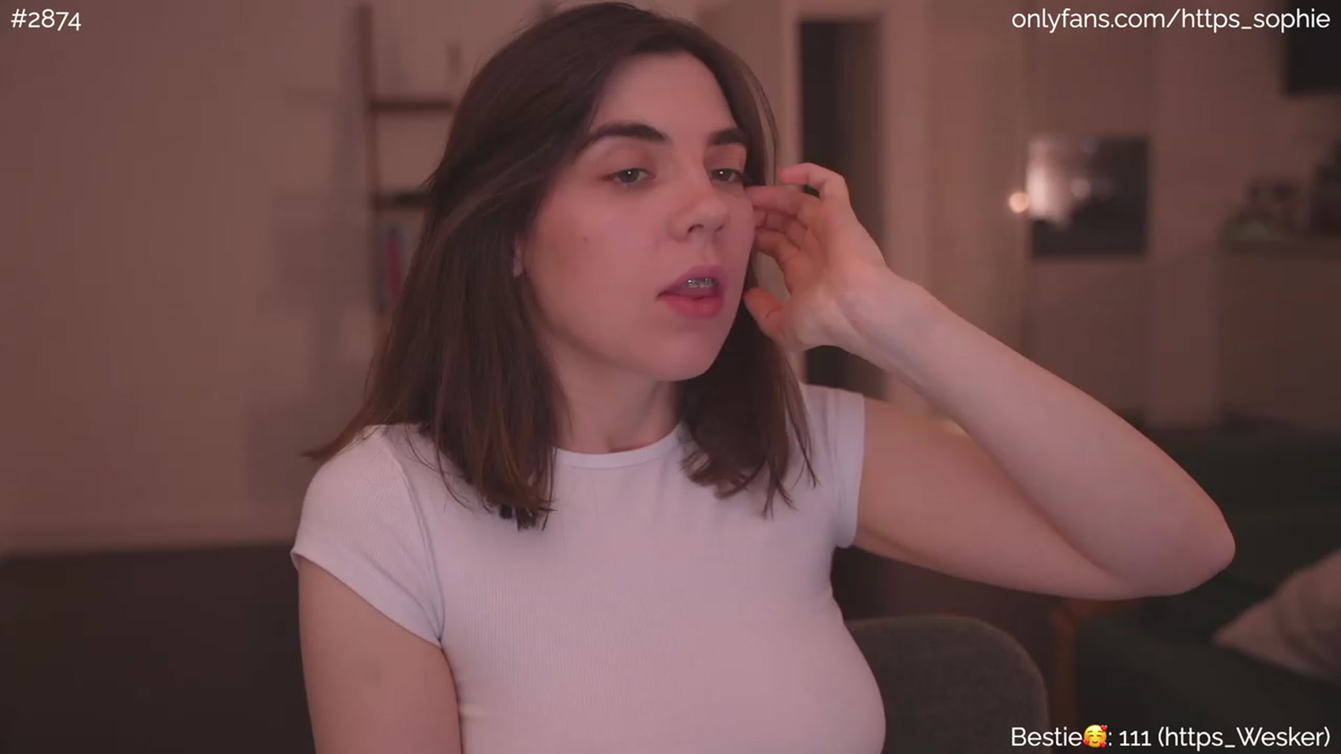 Gallery image thumbnail from phyllo_sophie's myfreecams stream on, 07/02/2023, 01:49 image 4 of 20
