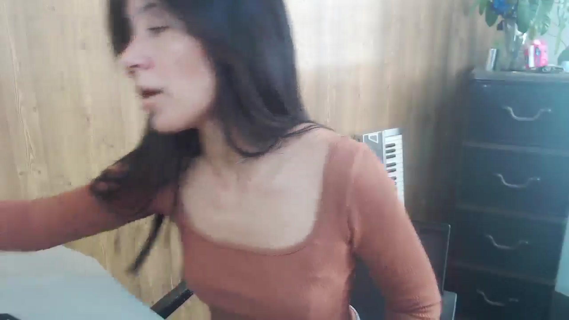 Gallery image thumbnail from pielmorena19's myfreecams stream on, 03/31/2026, 14:10 image 14 of 20