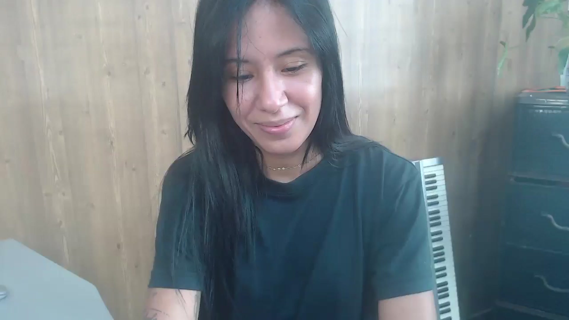 Gallery image thumbnail from pielmorena19's myfreecams stream on, 04/18/2026, 14:57 image 2 of 20