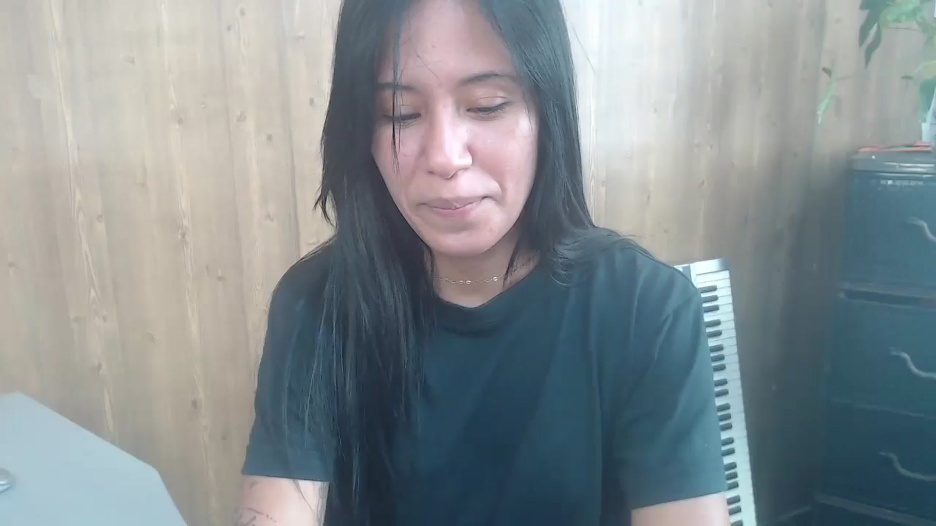 Gallery image thumbnail from pielmorena19's myfreecams stream on, 04/18/2026, 14:57 image 1 of 20