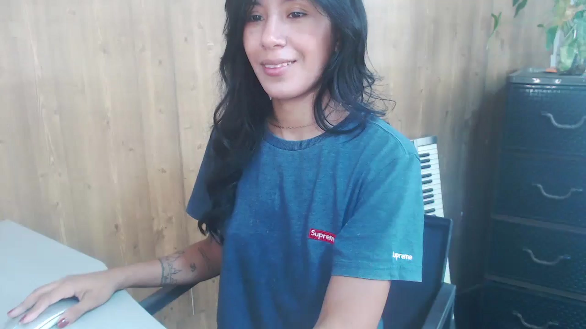 Gallery image thumbnail from pielmorena19's myfreecams stream on, 04/25/2026, 14:52 image 3 of 20