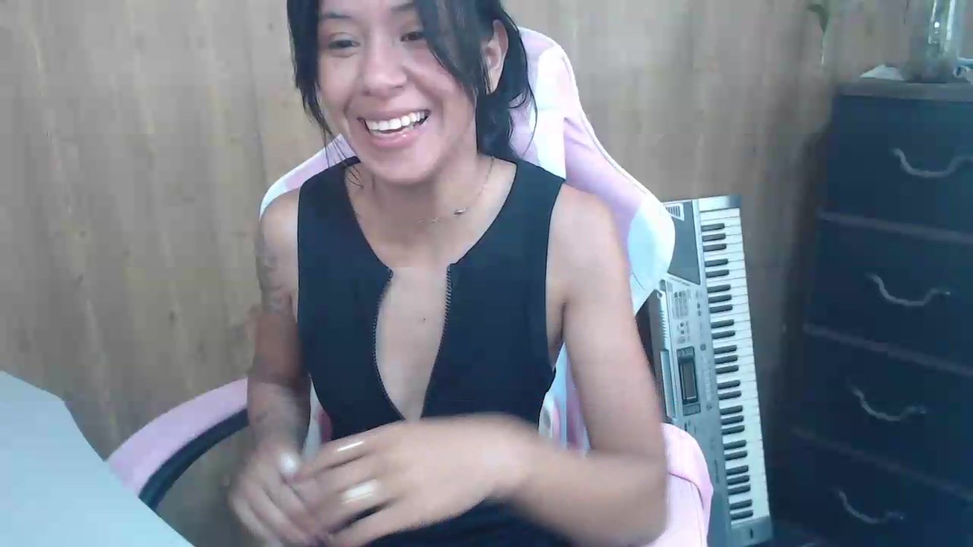Gallery image thumbnail from pielmorena19's myfreecams stream on, 05/12/2026, 14:08 image 7 of 20