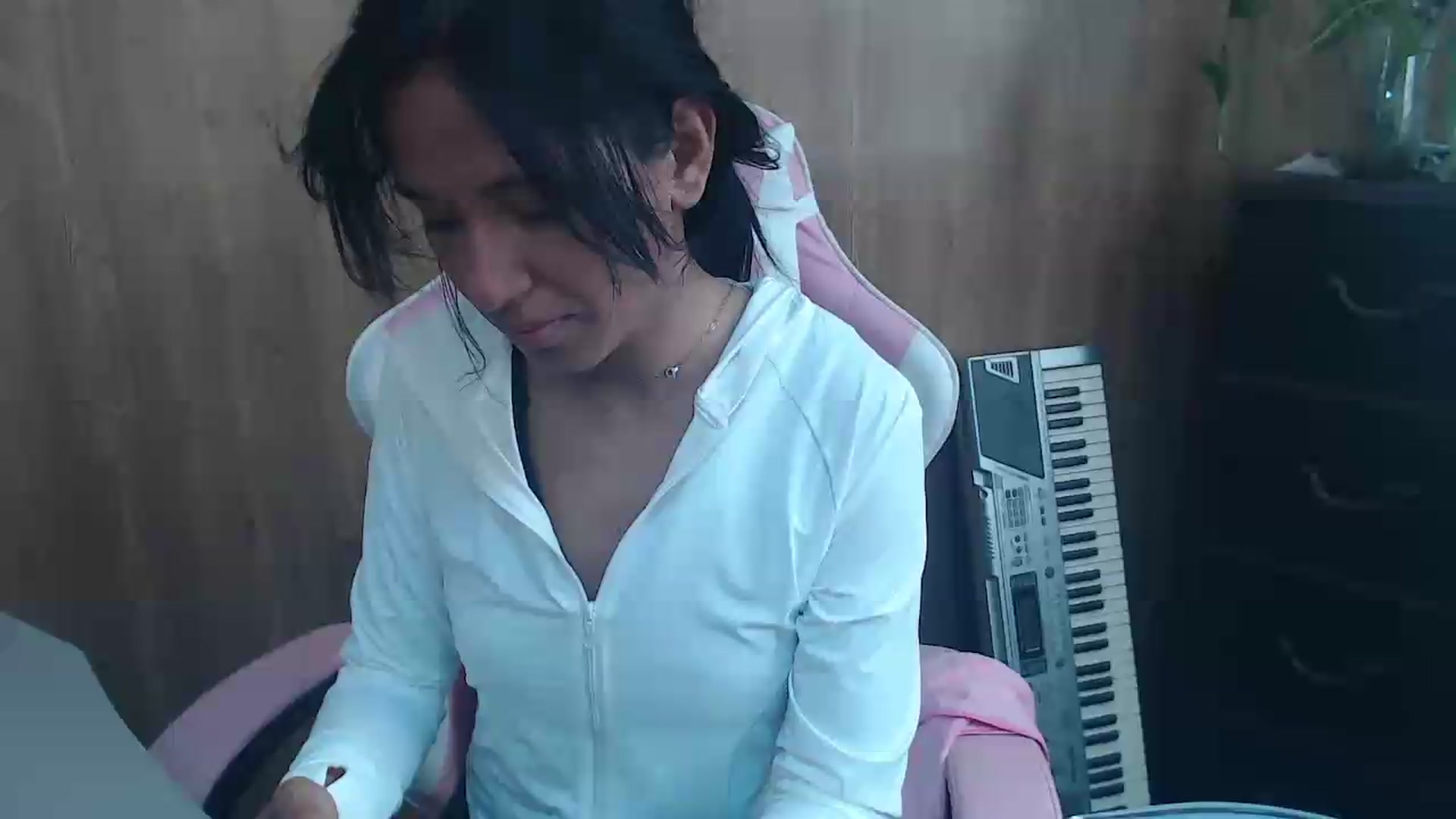 Gallery image thumbnail from pielmorena19's myfreecams stream on, 05/12/2026, 14:08 image 1 of 20