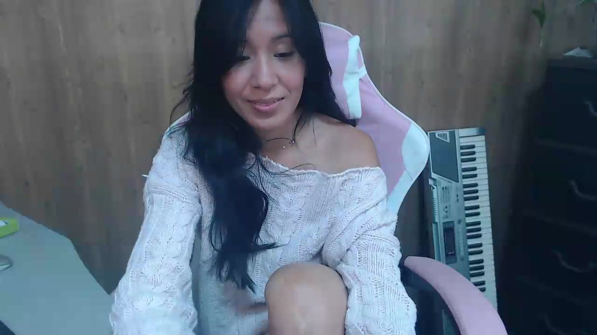 Gallery image thumbnail from pielmorena19's myfreecams stream on, 05/12/2026, 14:08 image 16 of 20