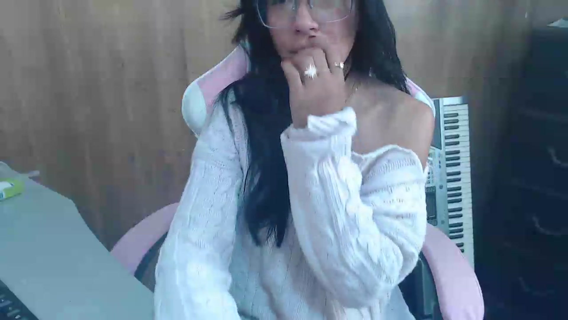 Gallery image thumbnail from pielmorena19's myfreecams stream on, 05/12/2026, 14:54 image 11 of 20