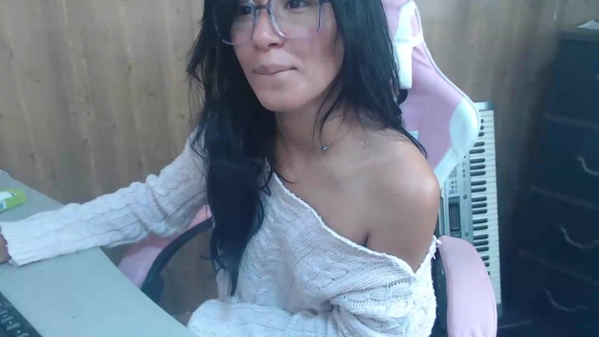 Gallery image thumbnail from pielmorena19's myfreecams stream on, 05/12/2026, 14:54 image 7 of 20