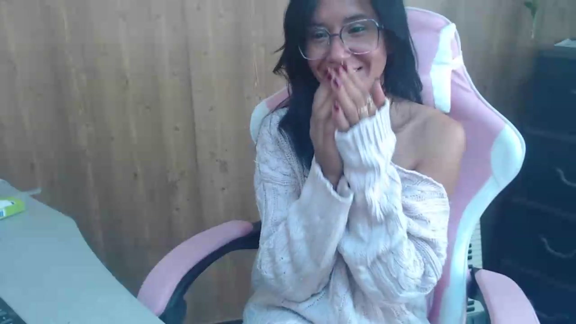 Gallery image thumbnail from pielmorena19's myfreecams stream on, 05/12/2026, 15:32 image 4 of 20