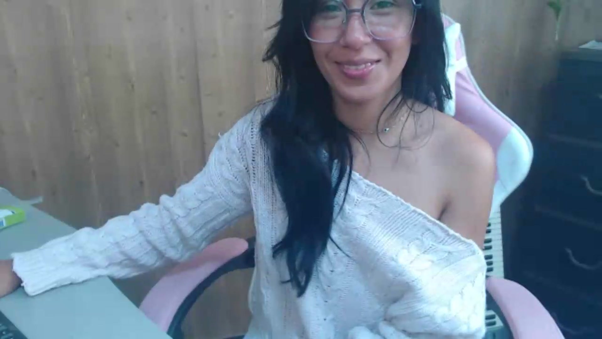 Gallery image thumbnail from pielmorena19's myfreecams stream on, 05/12/2026, 15:32 image 5 of 20