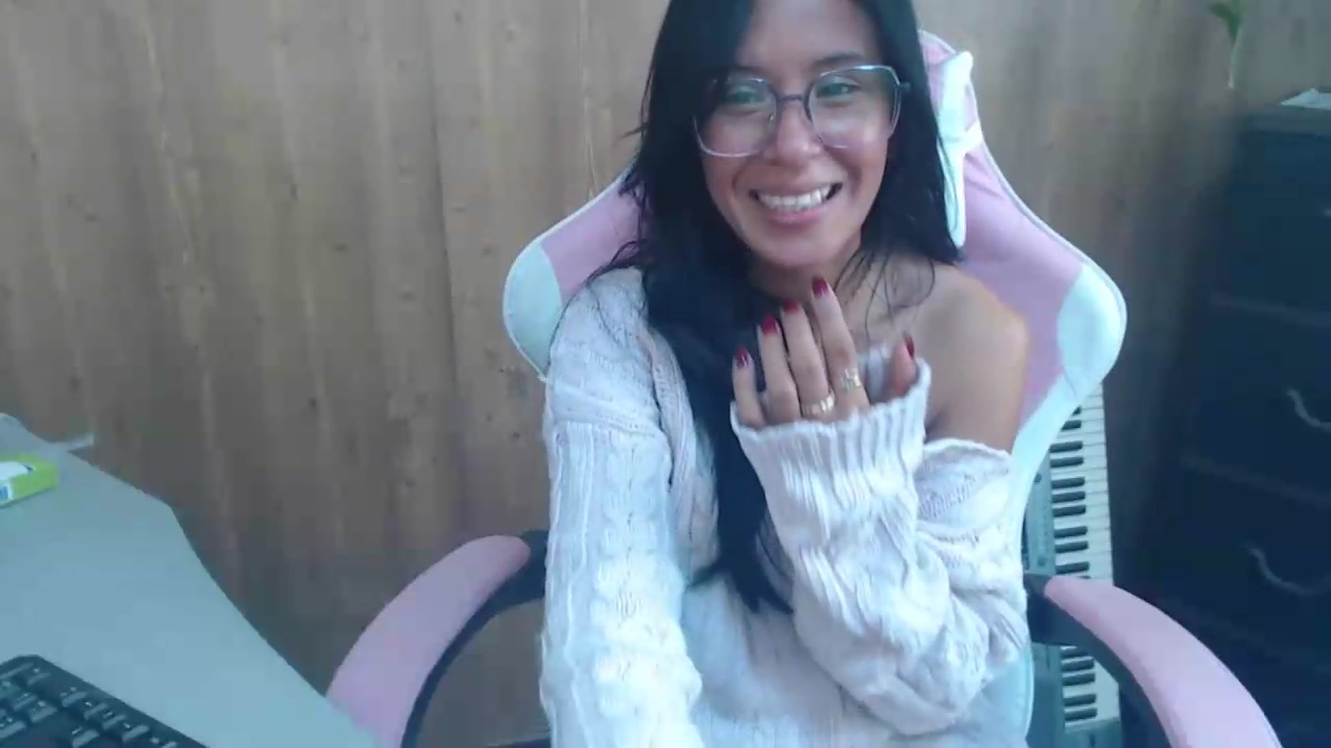Gallery image thumbnail from pielmorena19's myfreecams stream on, 05/12/2026, 15:32 image 7 of 20