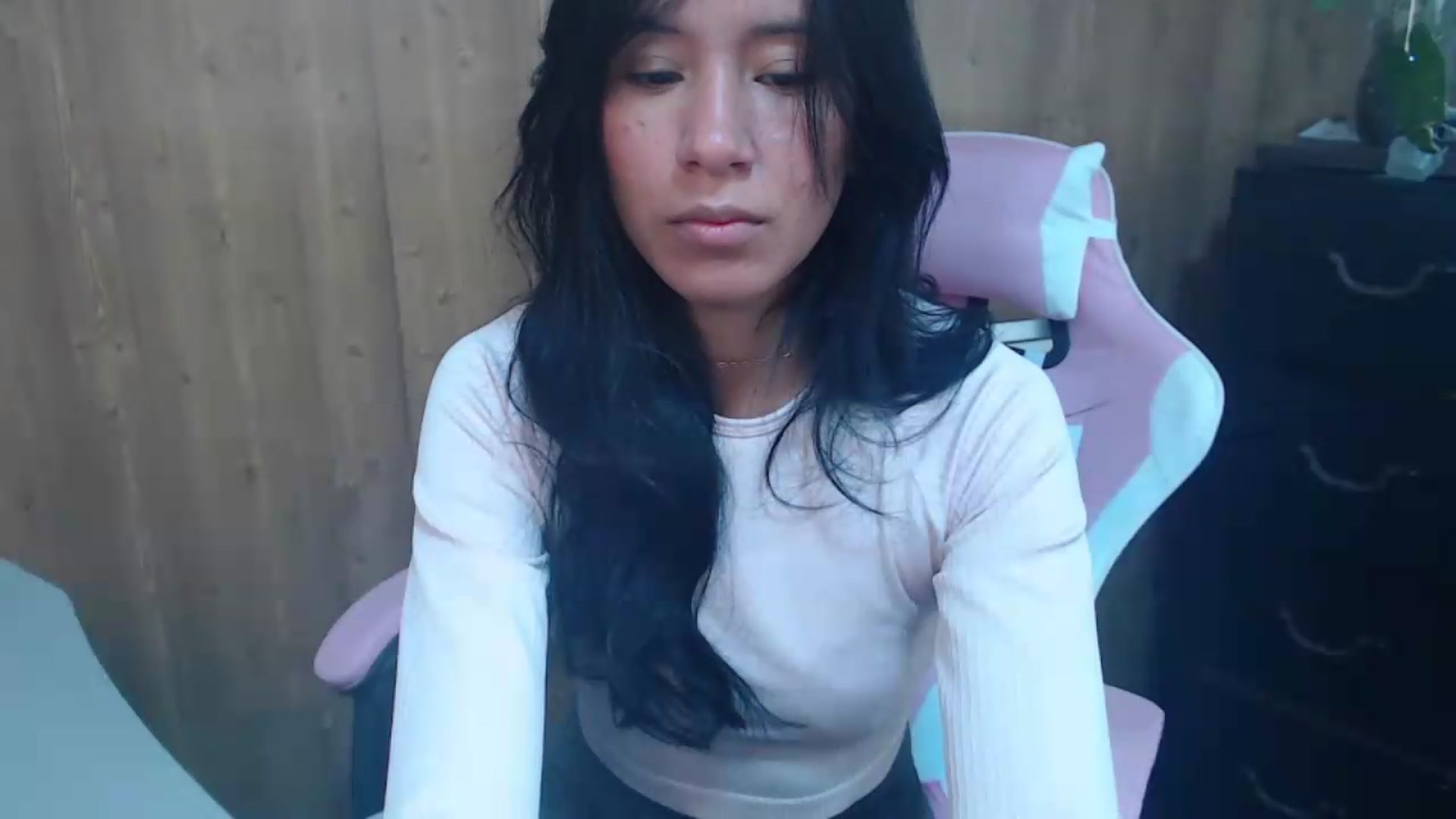 Gallery image thumbnail from pielmorena19's myfreecams stream on, 05/13/2026, 13:40 image 18 of 20