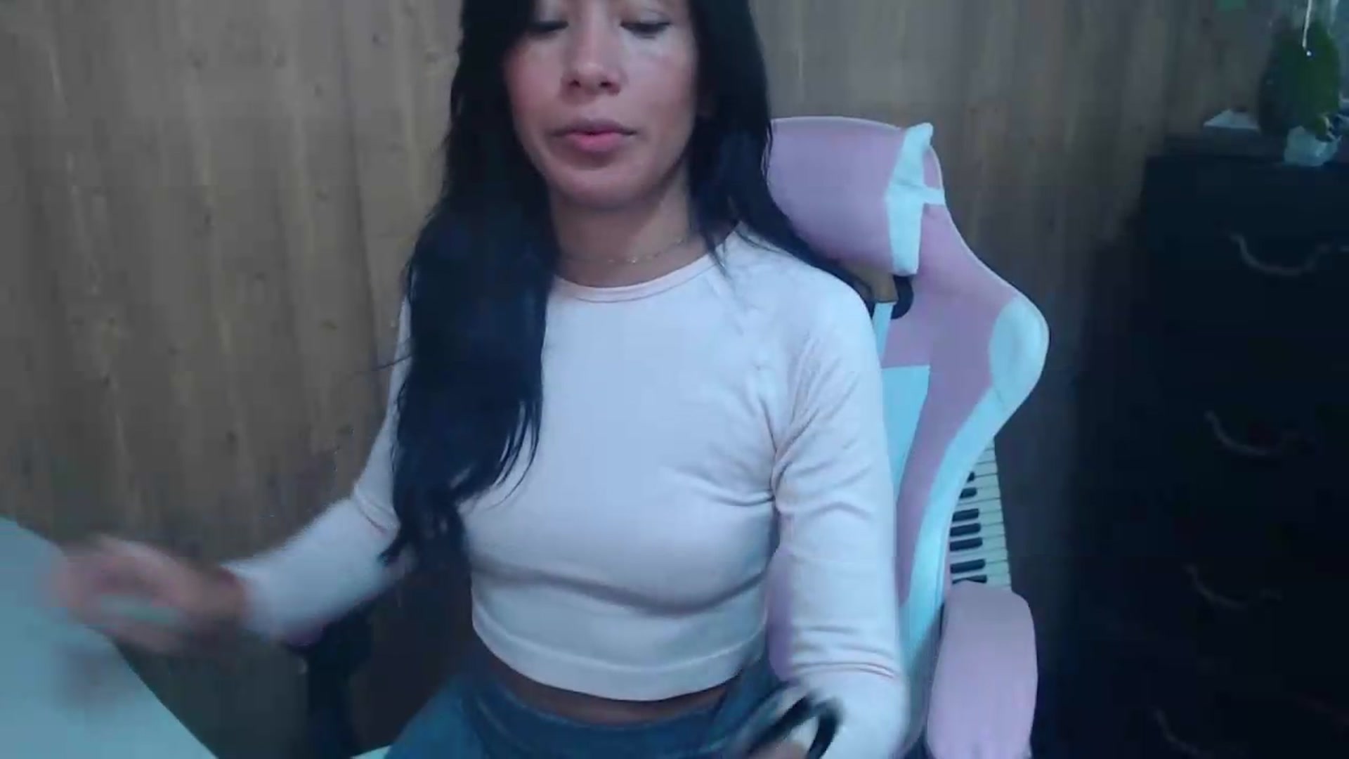 Gallery image thumbnail from pielmorena19's myfreecams stream on, 05/13/2026, 13:40 image 20 of 20
