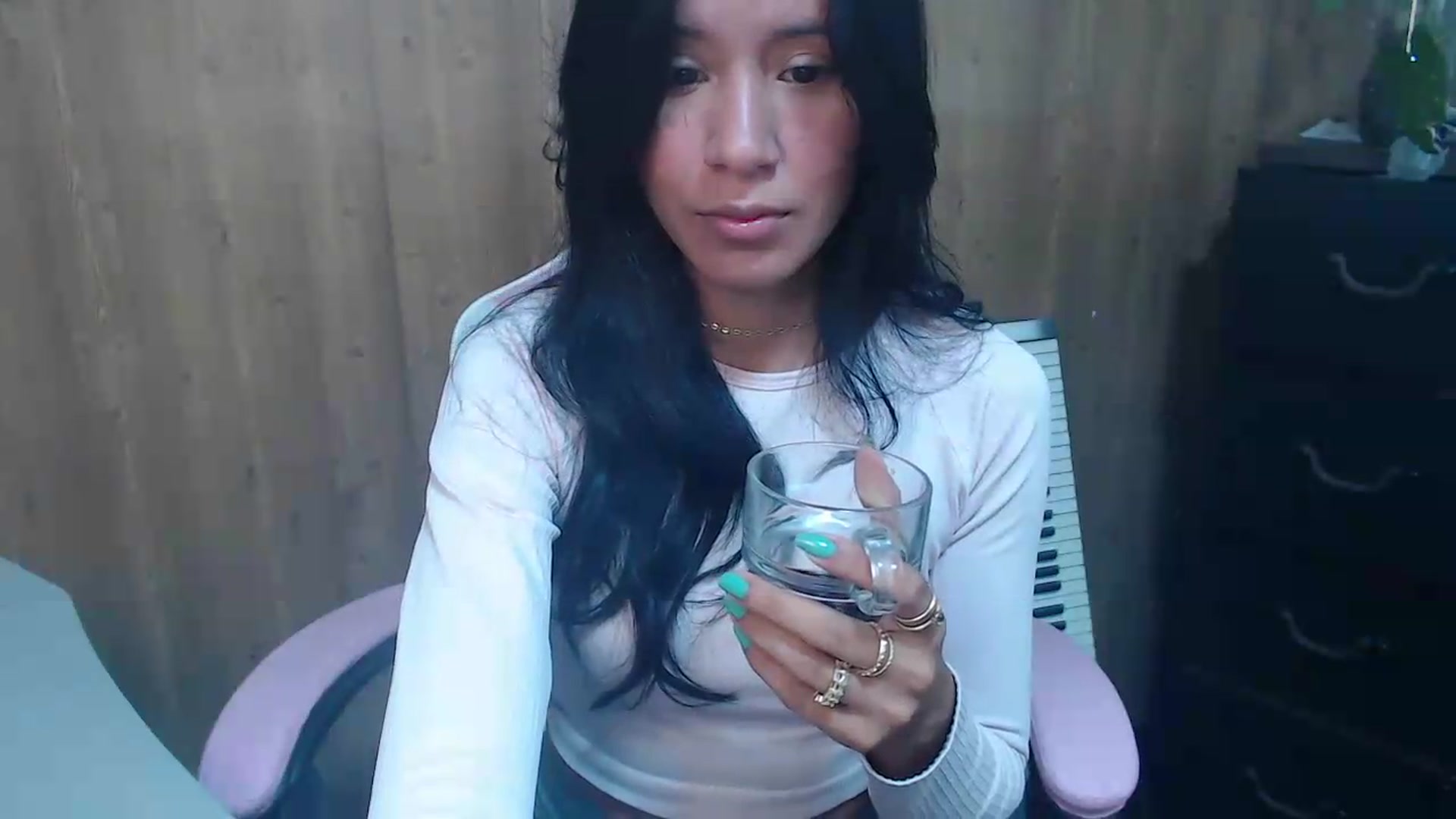 Gallery image thumbnail from pielmorena19's myfreecams stream on, 05/13/2026, 13:40 image 2 of 20