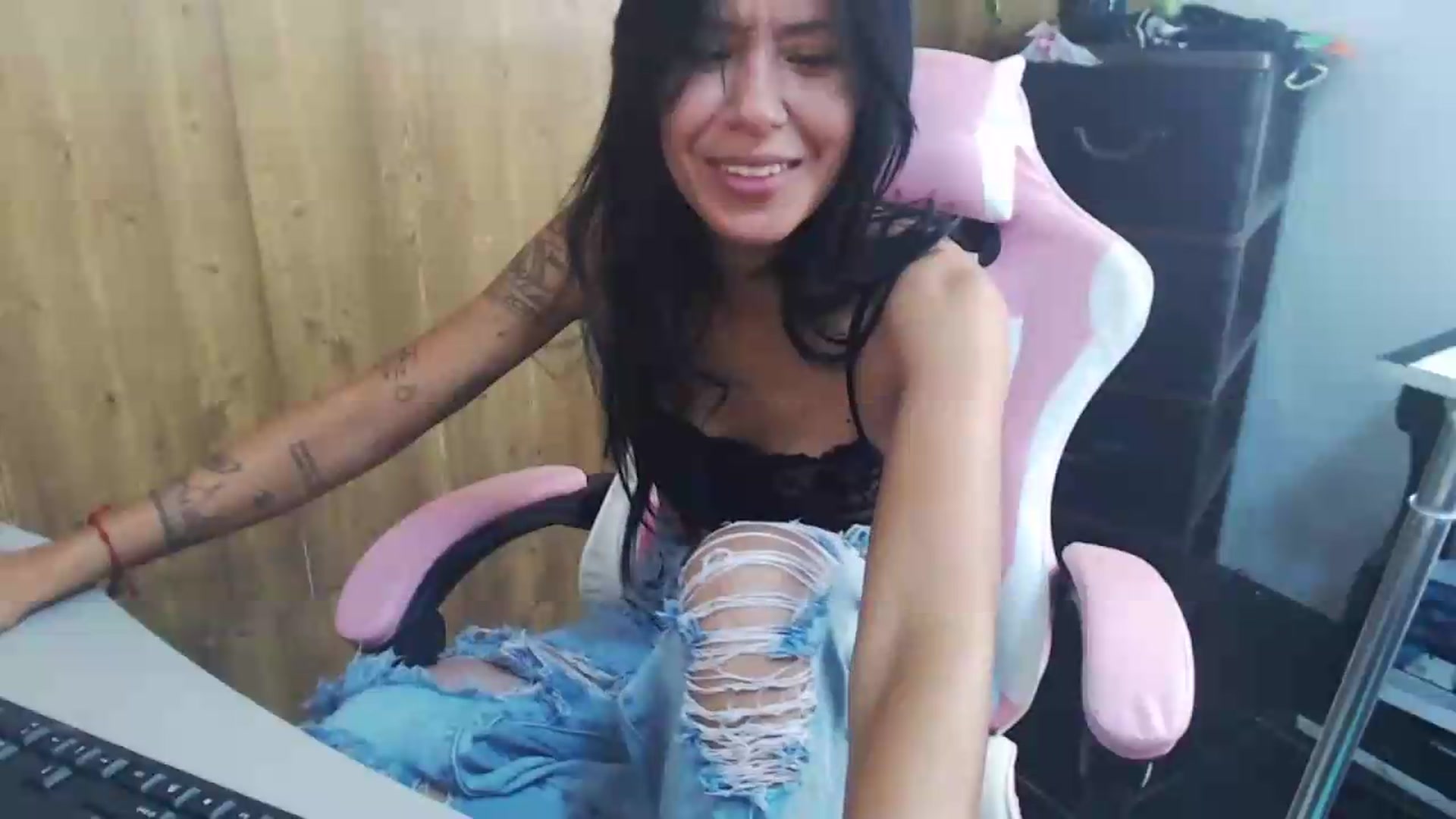 Gallery image thumbnail from pielmorena19's myfreecams stream on, 05/16/2026, 15:48 image 5 of 20