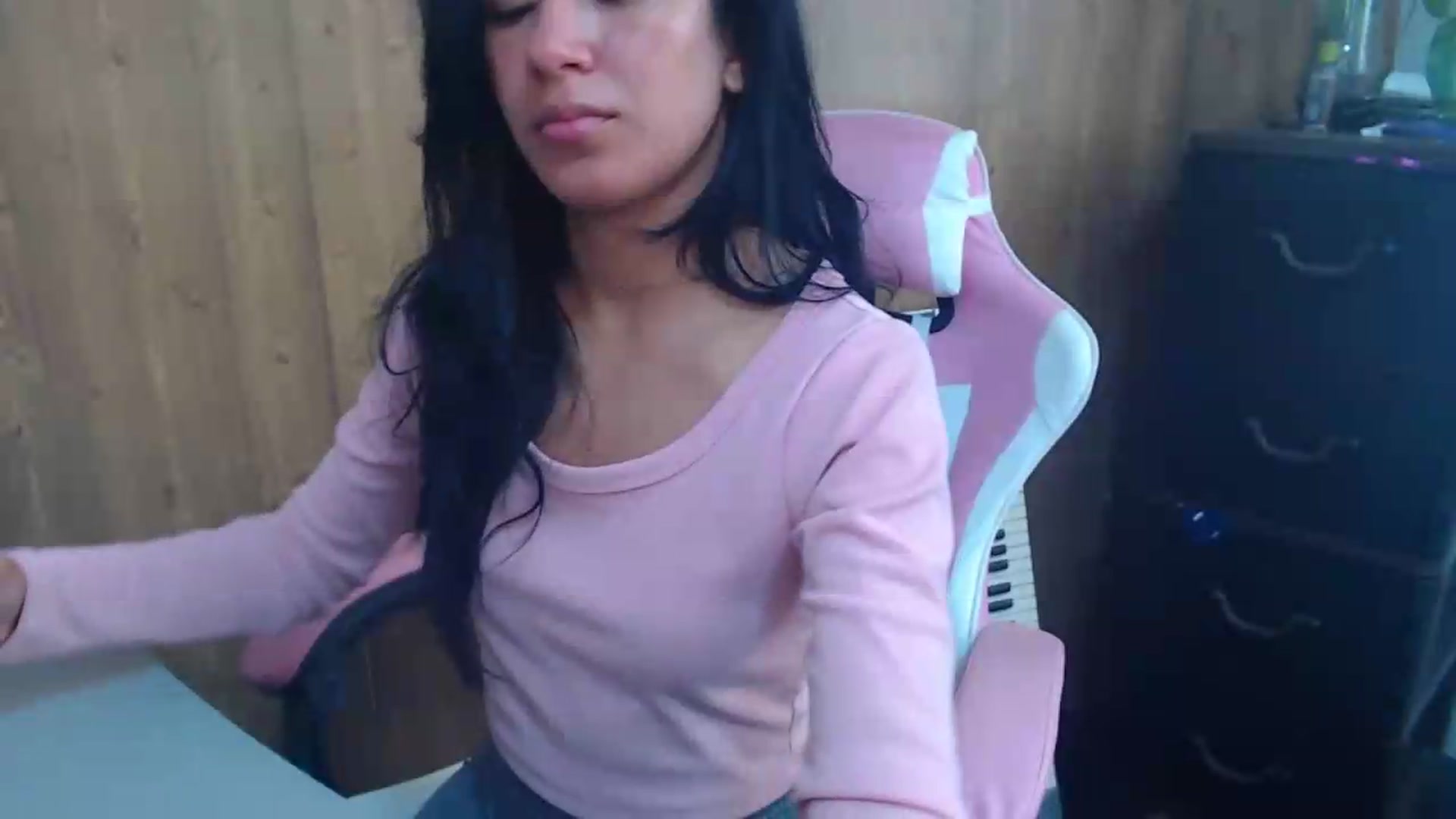 Gallery image thumbnail from pielmorena19's myfreecams stream on, 05/28/2026, 15:35 image 11 of 20