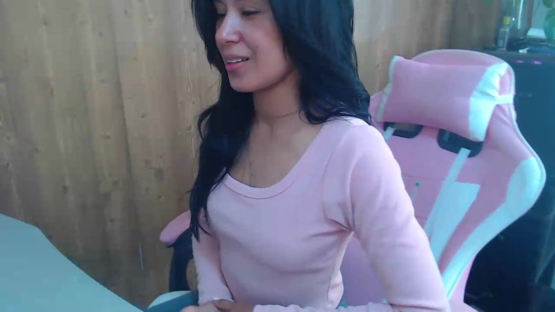 Gallery image thumbnail from pielmorena19's myfreecams stream on, 05/28/2026, 15:35 image 5 of 20
