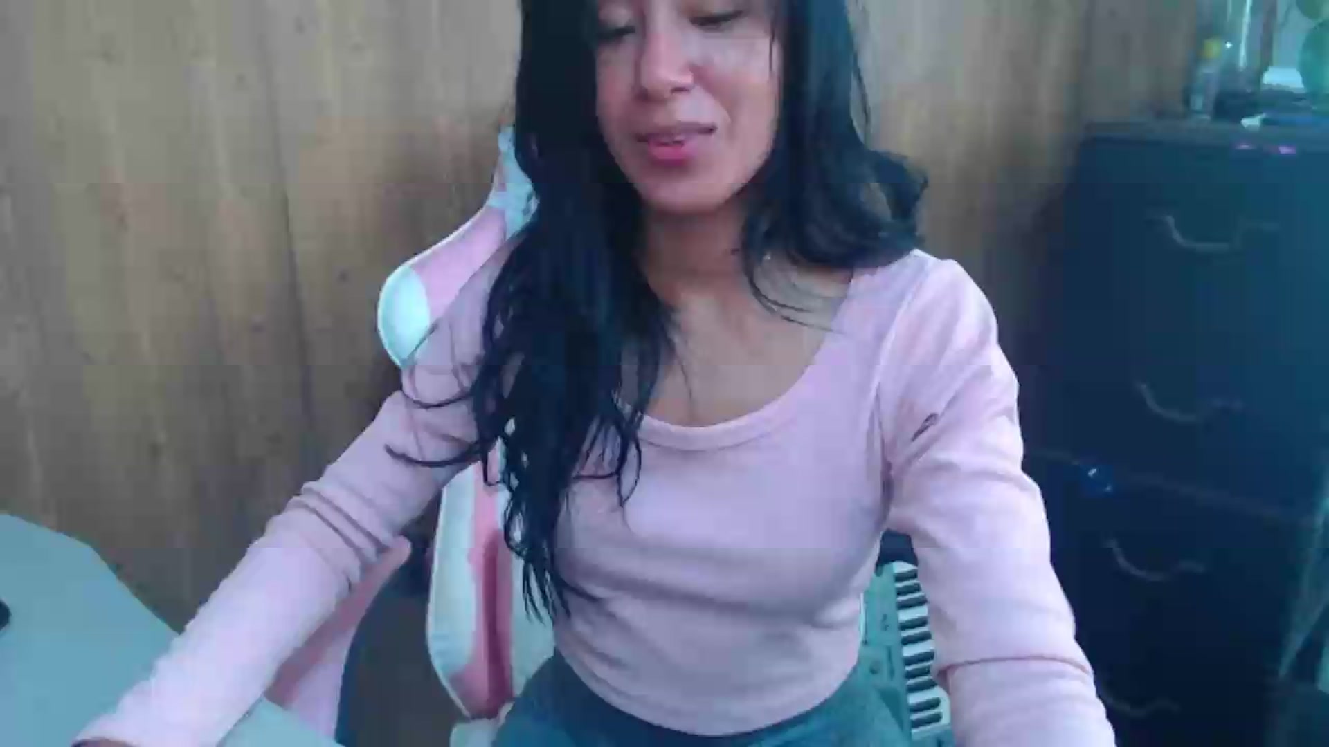 Gallery image thumbnail from pielmorena19's myfreecams stream on, 05/28/2026, 15:35 image 15 of 20
