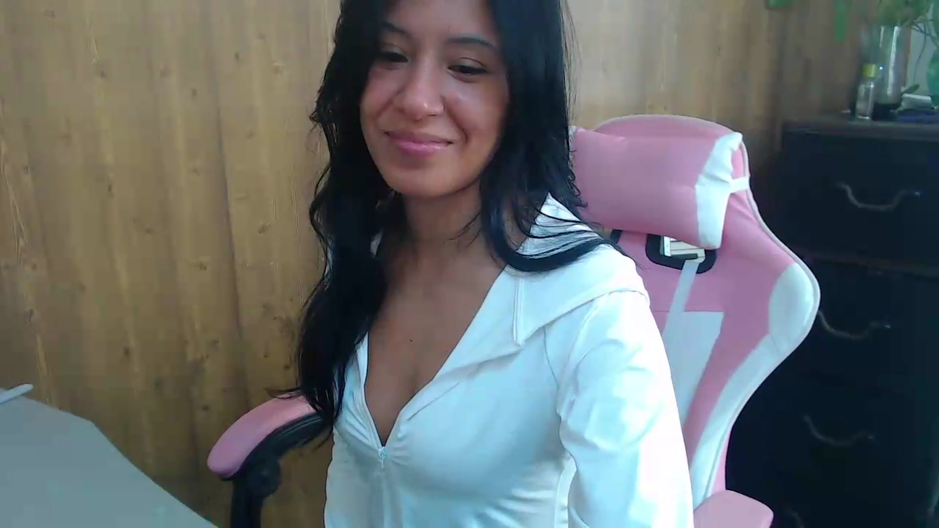 Gallery image thumbnail from pielmorena19's myfreecams stream on, 05/30/2026, 14:36 image 3 of 20