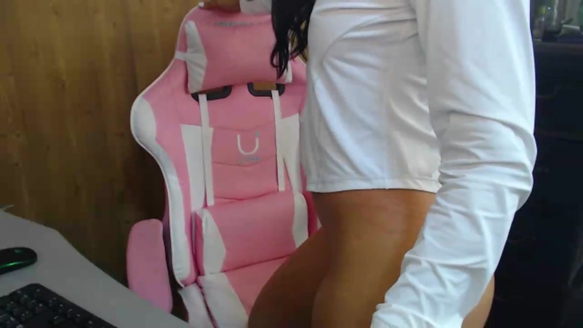 Gallery image thumbnail from pielmorena19's myfreecams stream on, 05/30/2026, 15:18 image 20 of 20