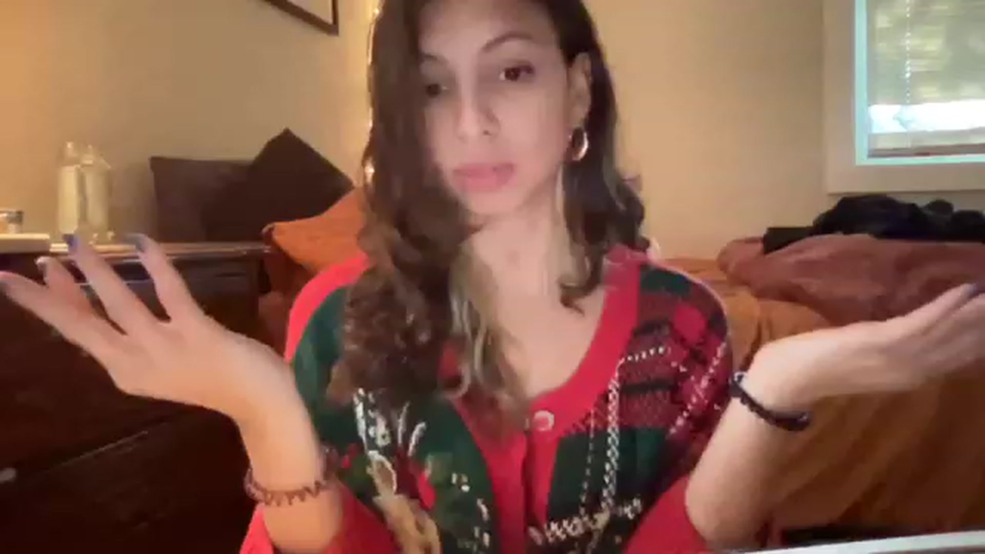 Gallery image thumbnail from piesupply's myfreecams stream on, 12/12/2022, 21:40 image 13 of 20