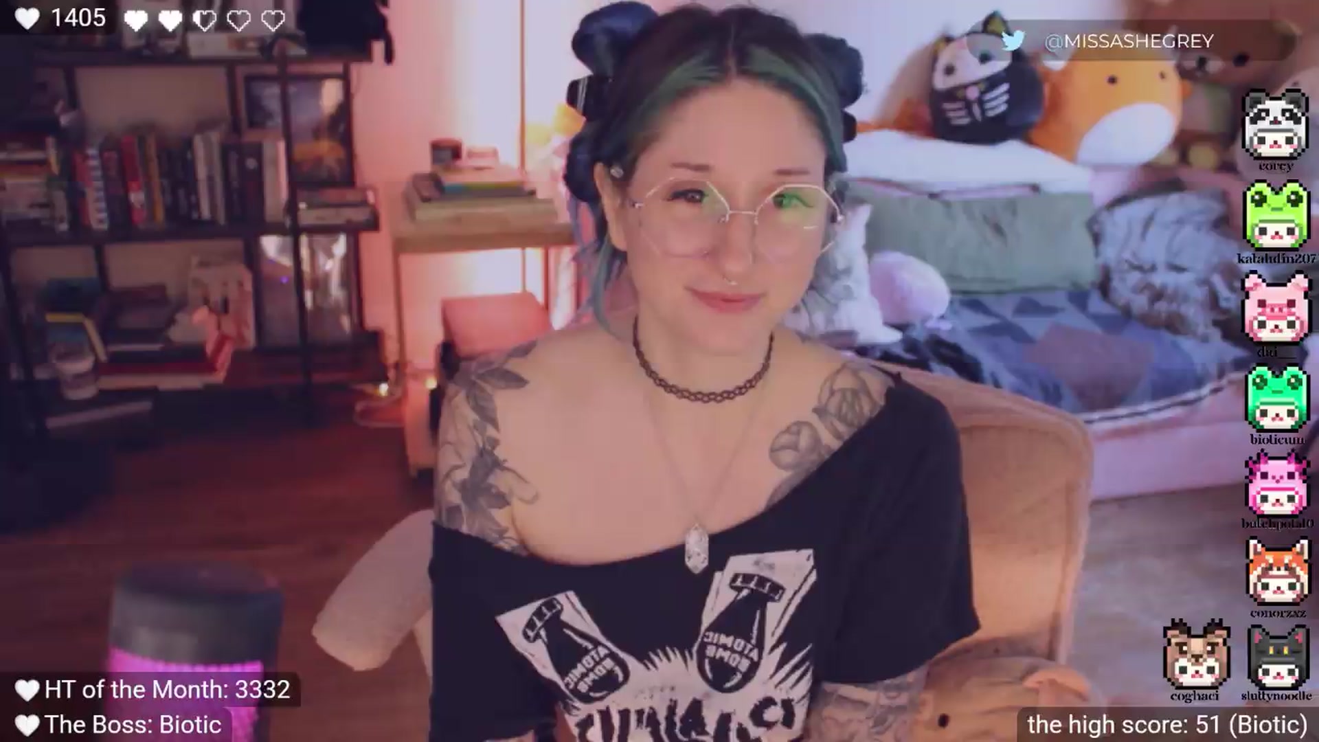Gallery image thumbnail from pigeonsgonewild's myfreecams stream on, 09/21/2026, 24:07 image 19 of 20
