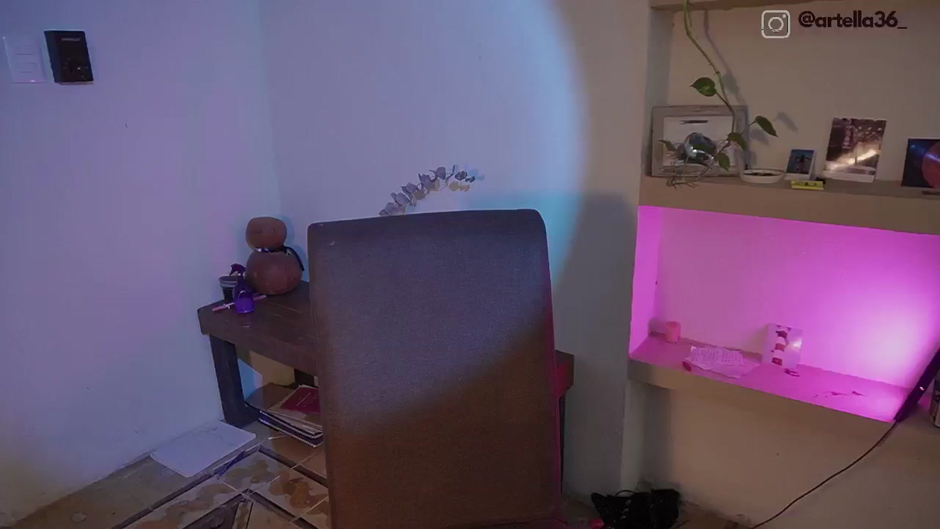 Gallery image thumbnail from pincheDiosa's myfreecams stream on, 03/05/2025, 13:14 image 8 of 20