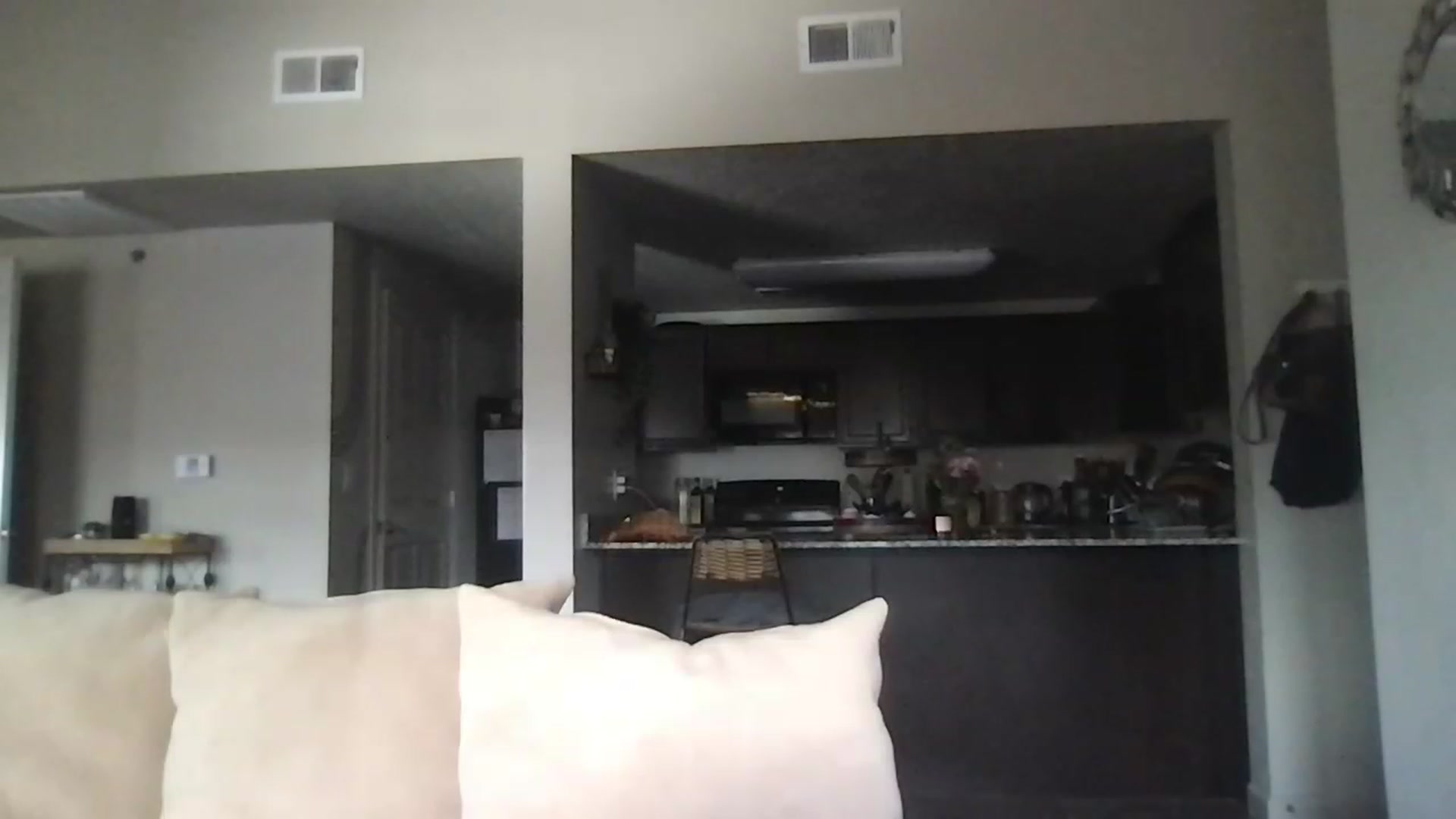 Gallery image thumbnail from pineappsauce's myfreecams stream on, 04/20/2023, 19:47 image 10 of 20