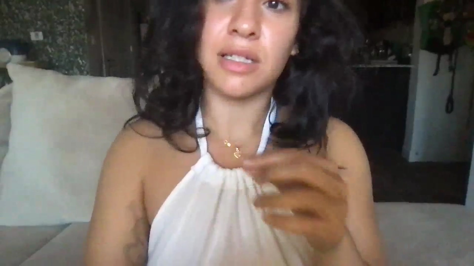Gallery image thumbnail from pineappsauce's myfreecams stream on, 10/30/2023, 20:16 image 19 of 20