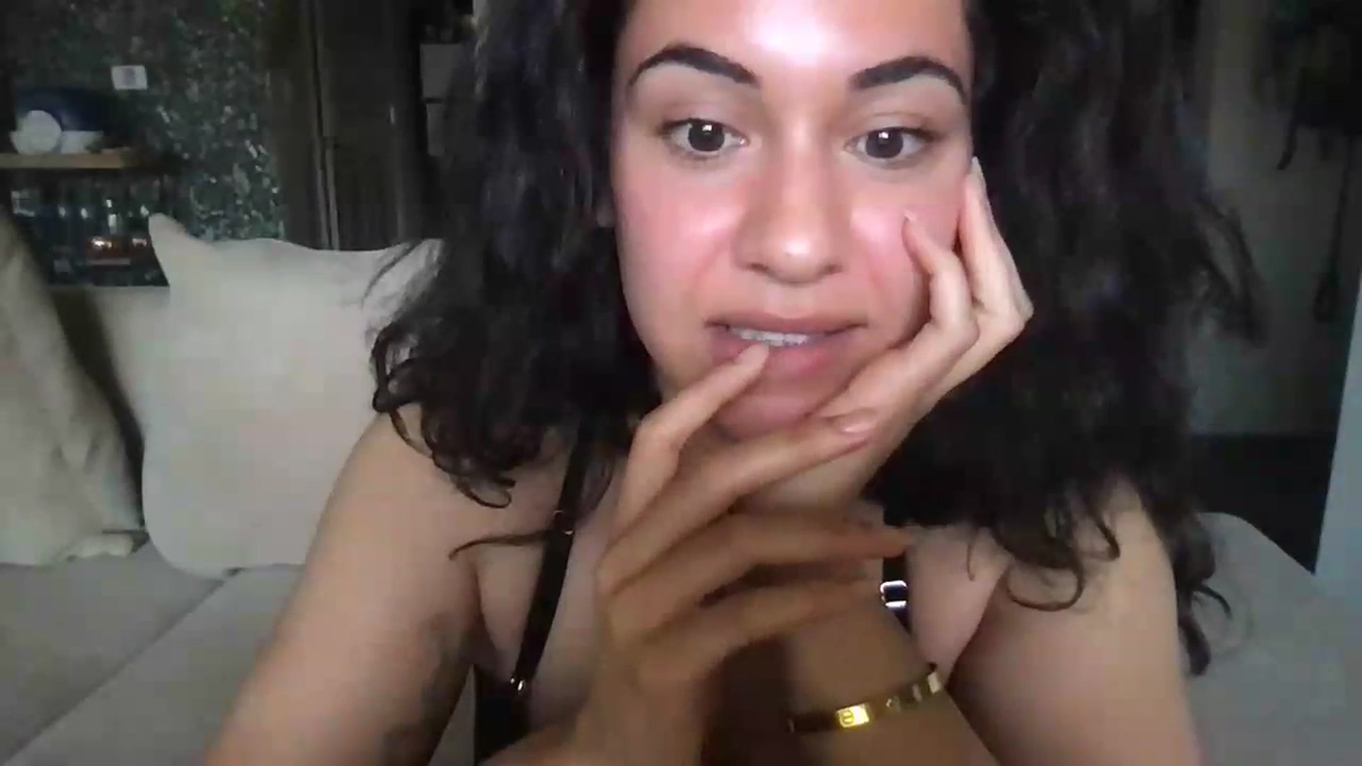 Gallery image thumbnail from pineappsauce's myfreecams stream on, 01/24/2024, 20:52 image 7 of 20