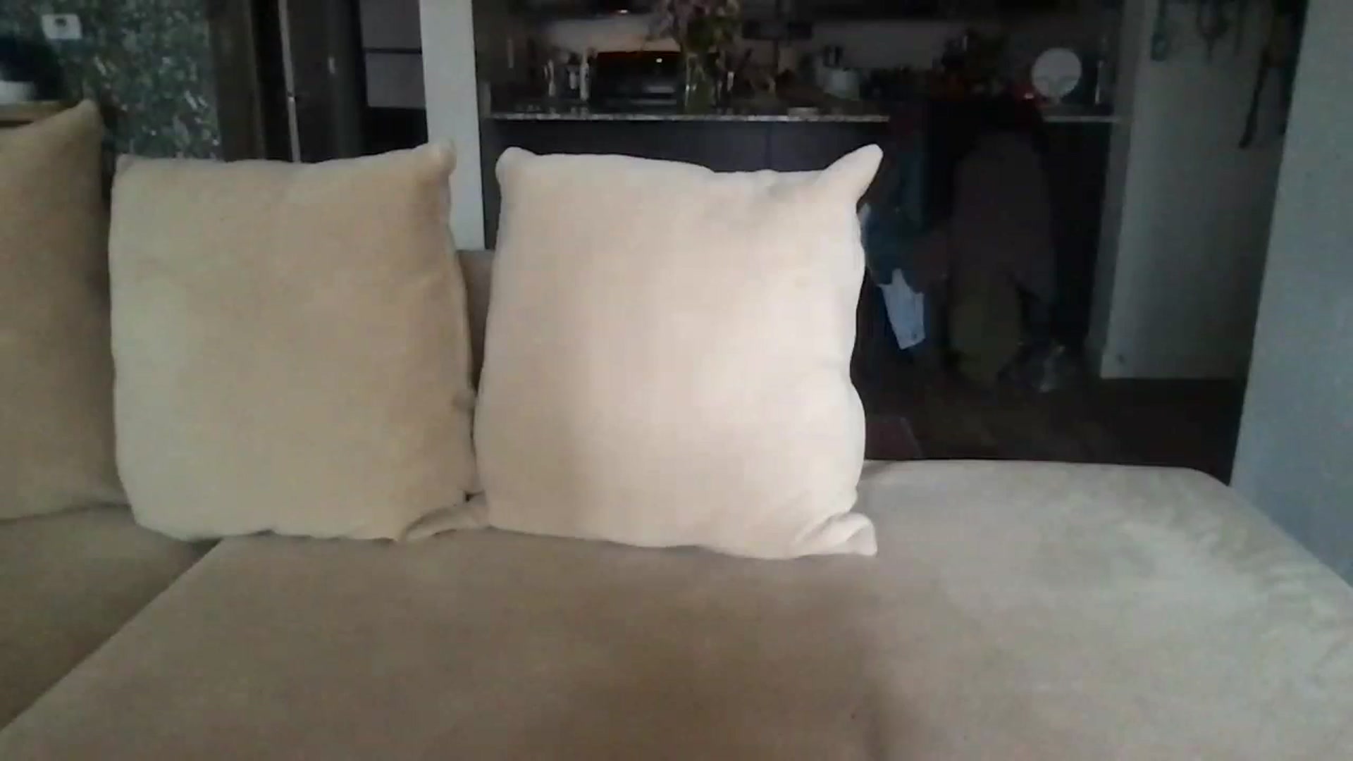 Gallery image thumbnail from pineappsauce's myfreecams stream on, 02/20/2024, 21:16 image 14 of 20