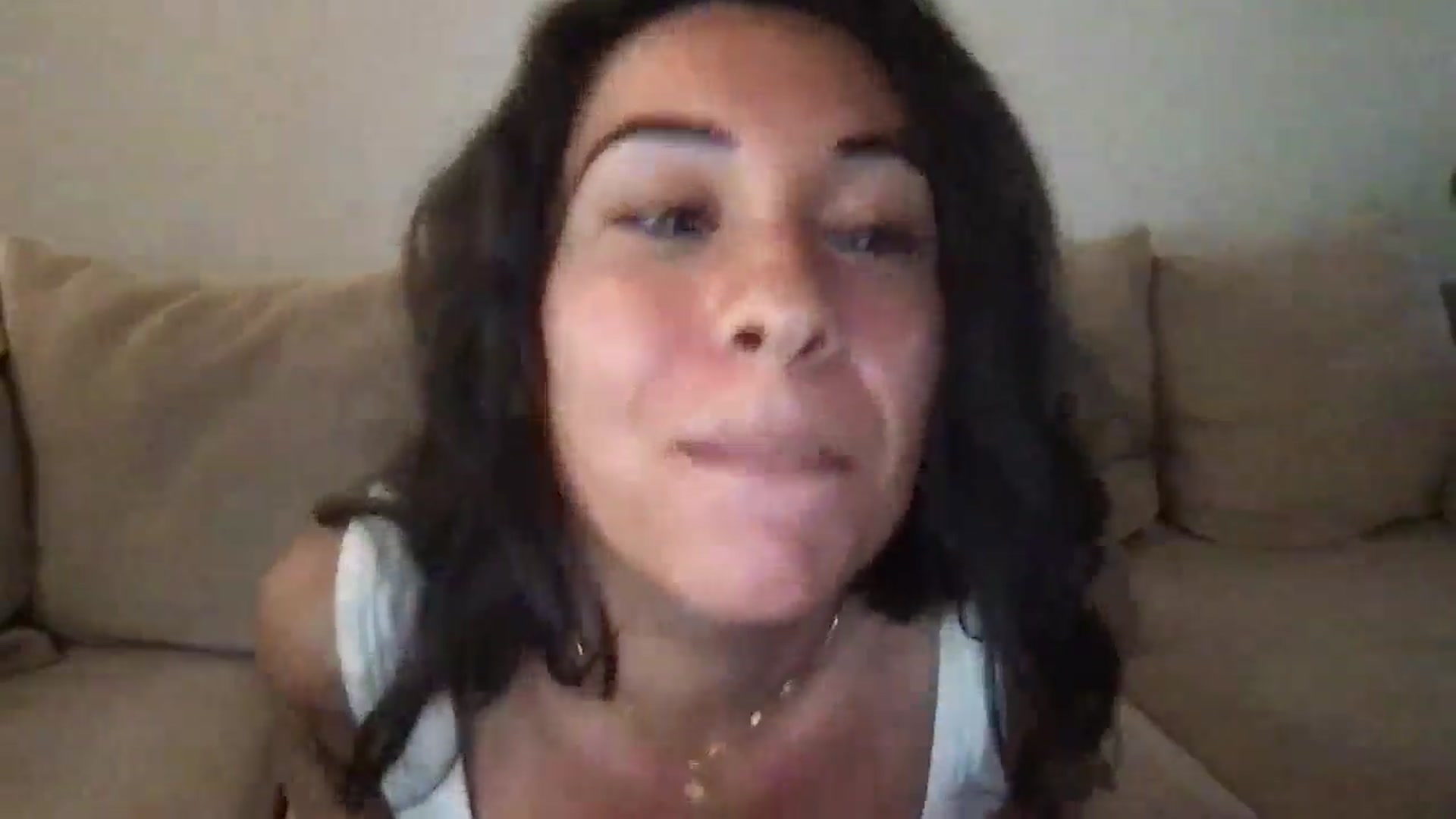 Gallery image thumbnail from pineappsauce's myfreecams stream on, 06/13/2024, 19:32 image 13 of 20