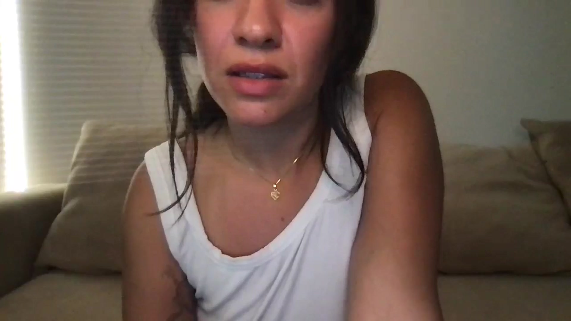 Gallery image thumbnail from pineappsauce's myfreecams stream on, 08/26/2024, 20:53 image 10 of 20