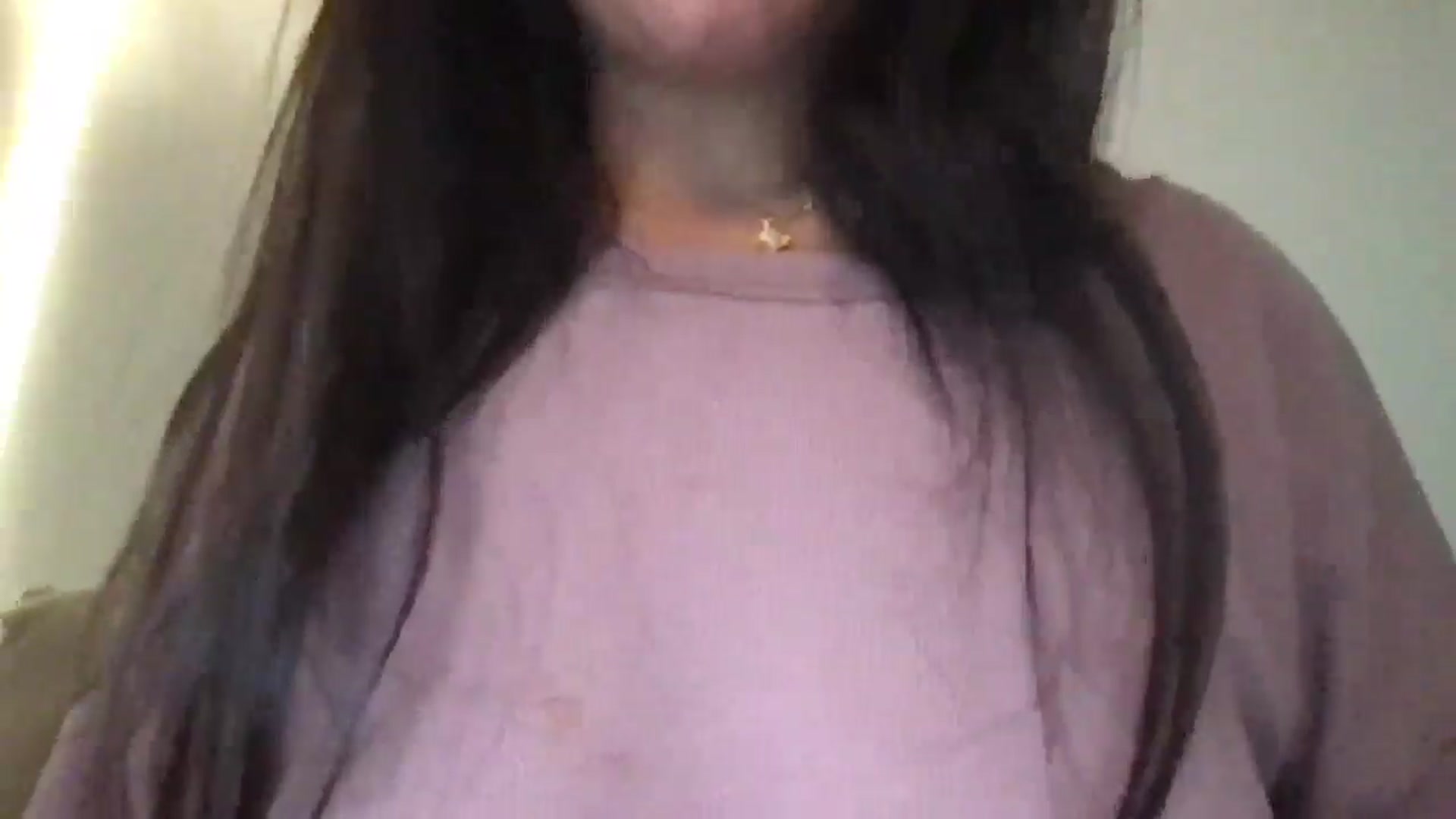 Gallery image thumbnail from pineappsauce's myfreecams stream on, 12/10/2024, 21:11 image 16 of 20