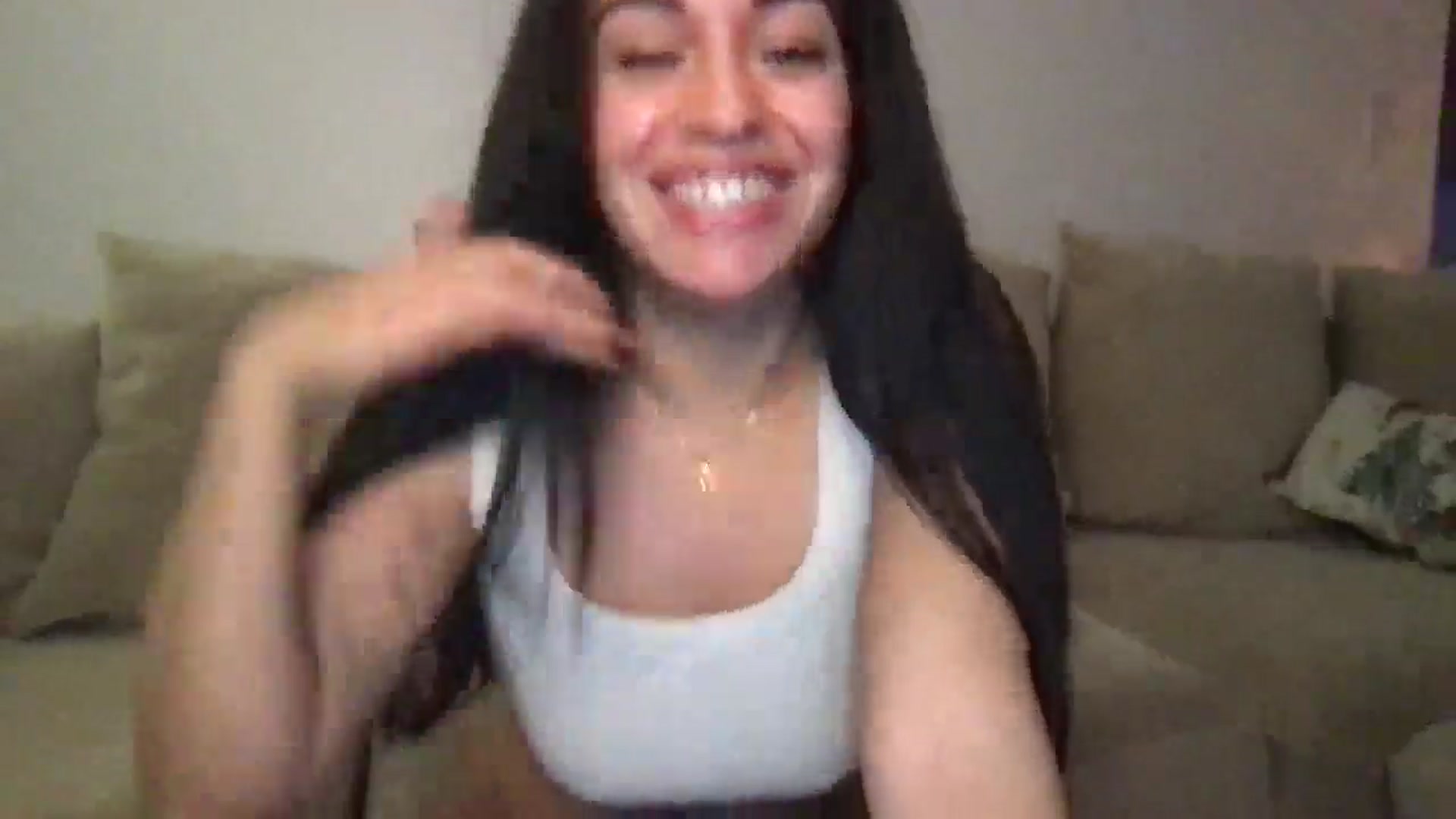 Gallery image thumbnail from pineappsauce's myfreecams stream on, 12/17/2024, 02:51 image 3 of 20