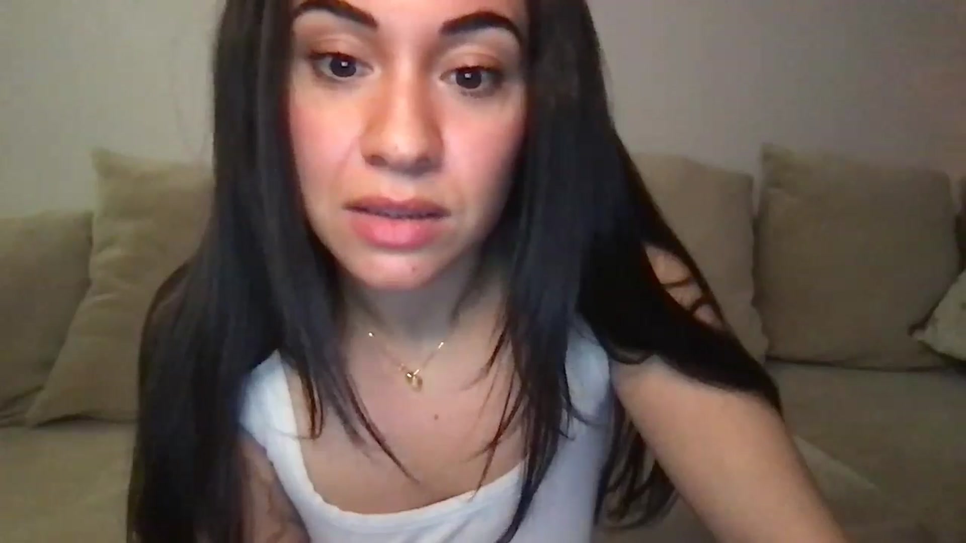 Gallery image thumbnail from pineappsauce's myfreecams stream on, 12/17/2024, 02:51 image 9 of 20