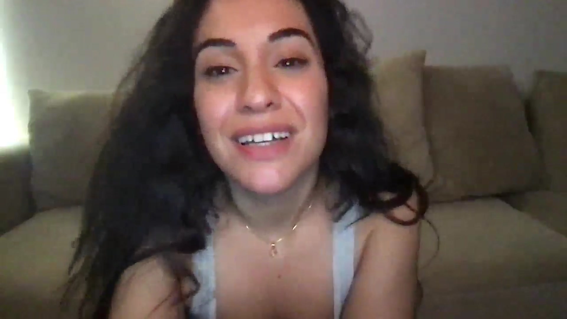 Gallery image thumbnail from pineappsauce's myfreecams stream on, 12/24/2024, 02:49 image 10 of 20