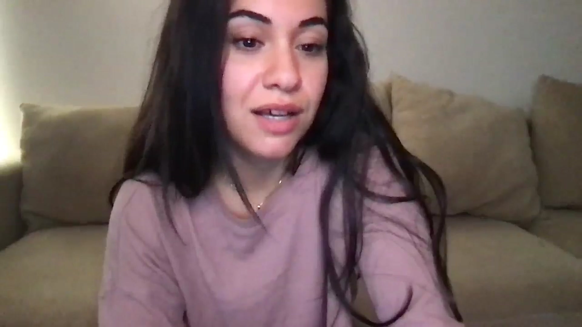 Gallery image thumbnail from pineappsauce's myfreecams stream on, 12/26/2024, 21:22 image 3 of 20