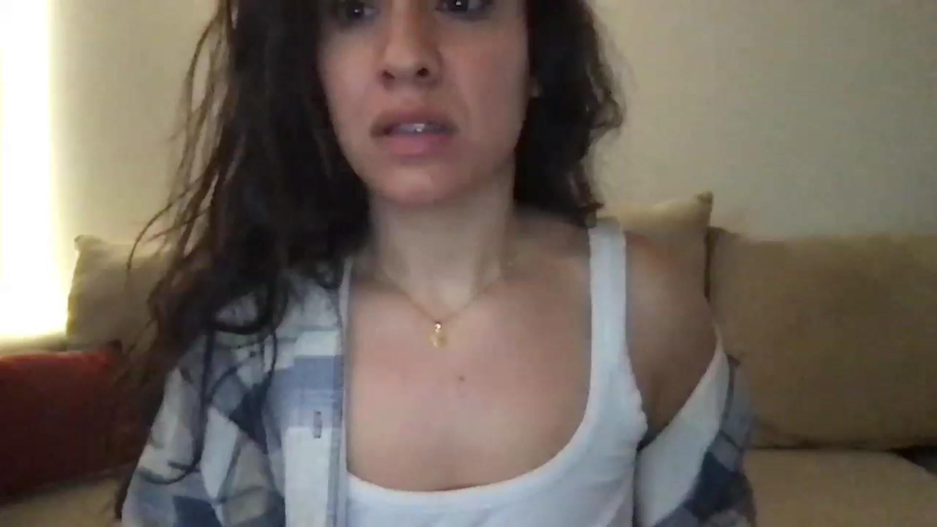 Gallery image thumbnail from pineappsauce's myfreecams stream on, 12/28/2024, 18:46 image 20 of 20