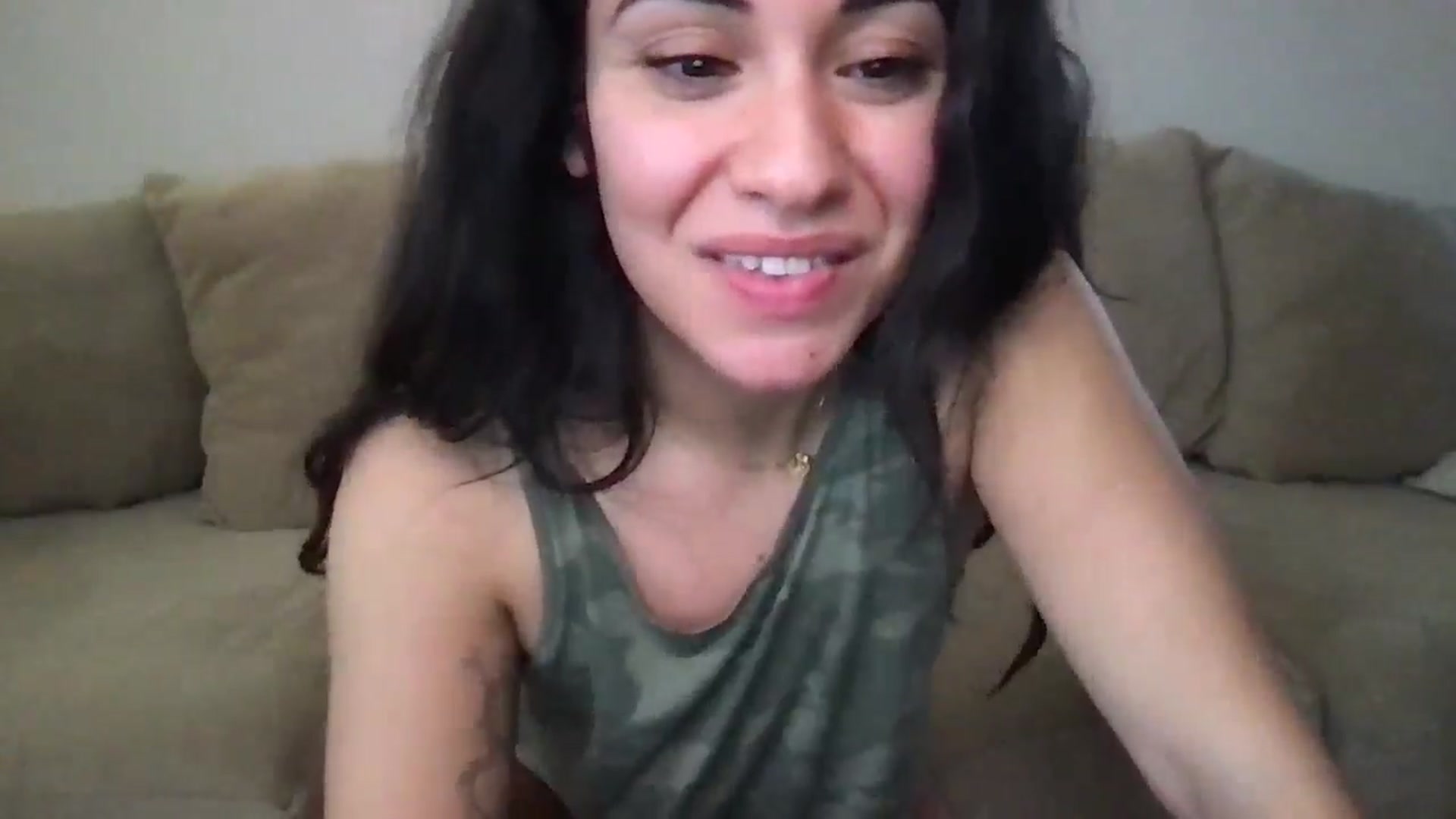 Gallery image thumbnail from pineappsauce's myfreecams stream on, 12/30/2024, 20:55 image 10 of 20