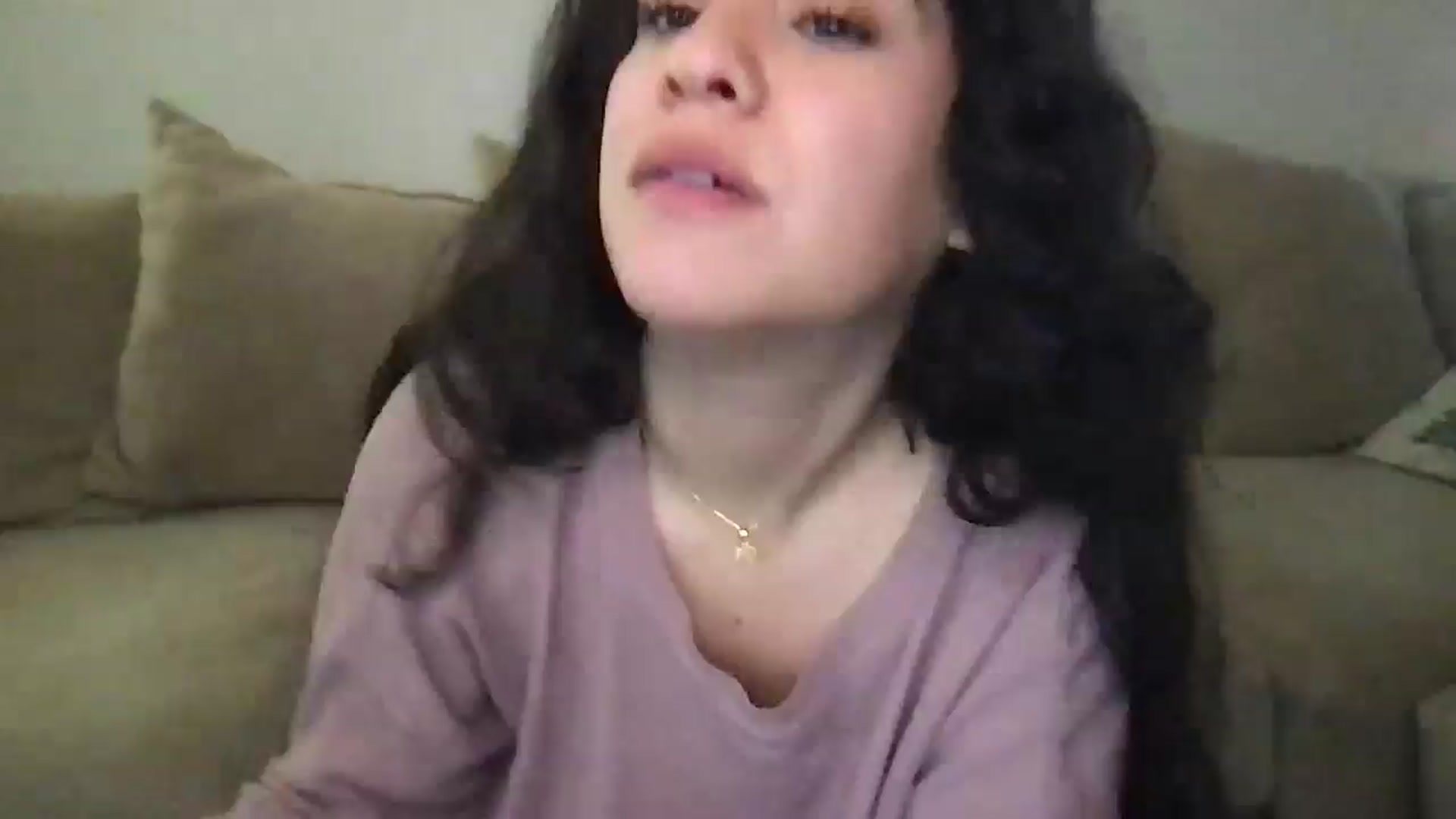 Gallery image thumbnail from pineappsauce's myfreecams stream on, 01/03/2025, 22:00 image 7 of 20