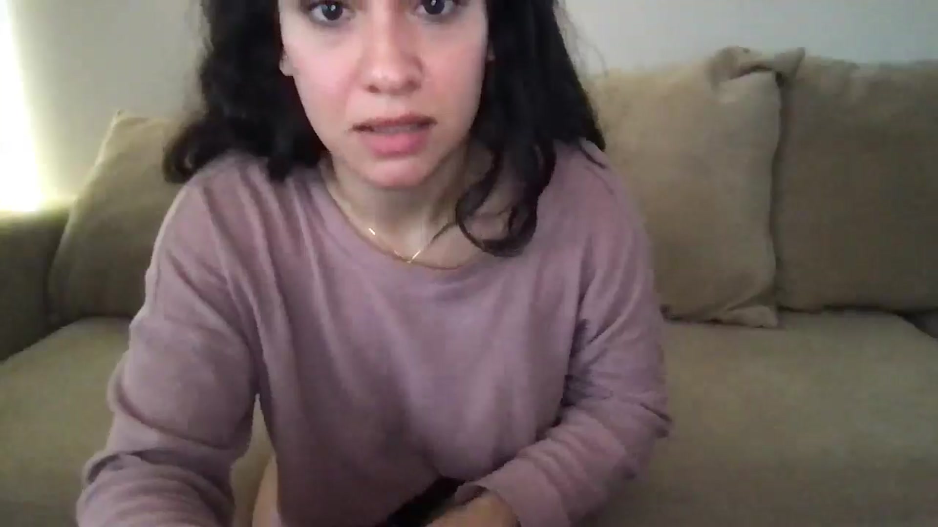 Gallery image thumbnail from pineappsauce's myfreecams stream on, 01/08/2025, 21:36 image 15 of 20
