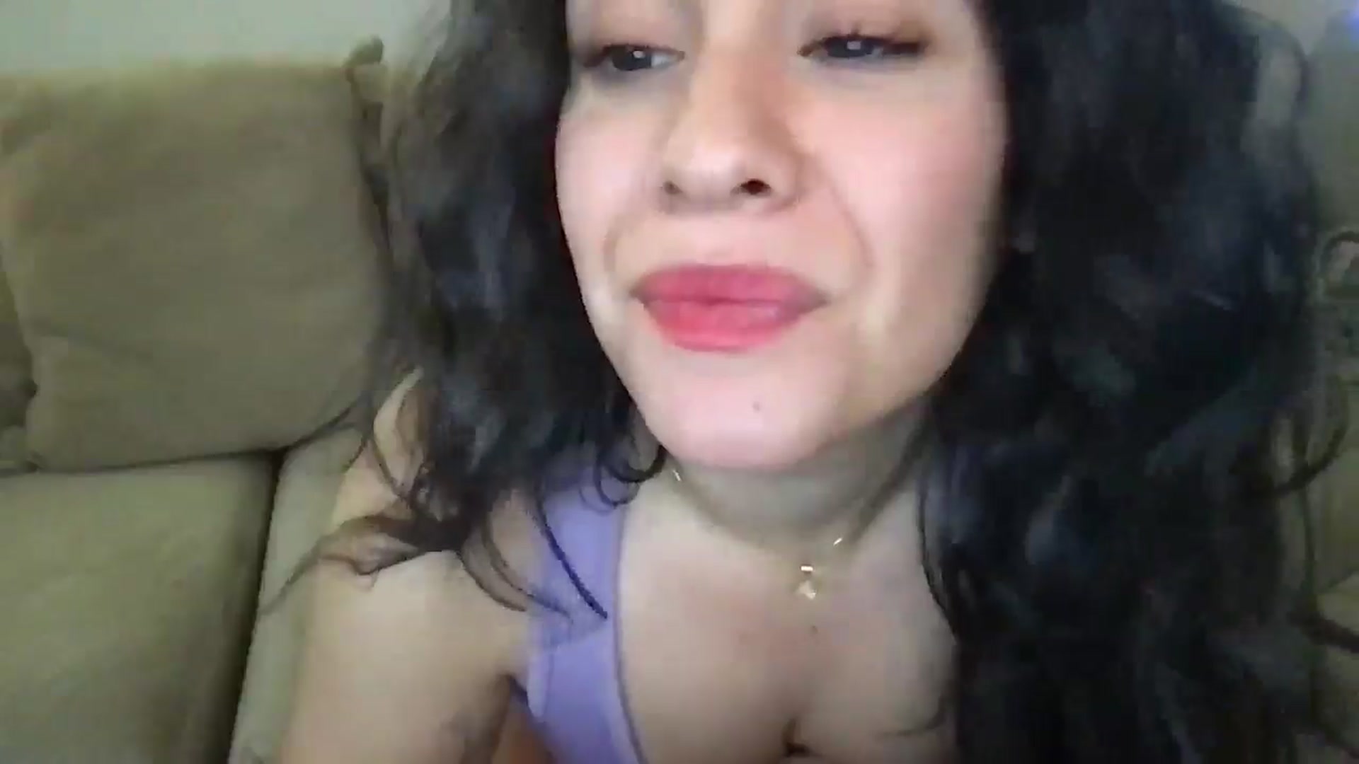 Gallery image thumbnail from pineappsauce's myfreecams stream on, 01/10/2025, 23:16 image 2 of 20