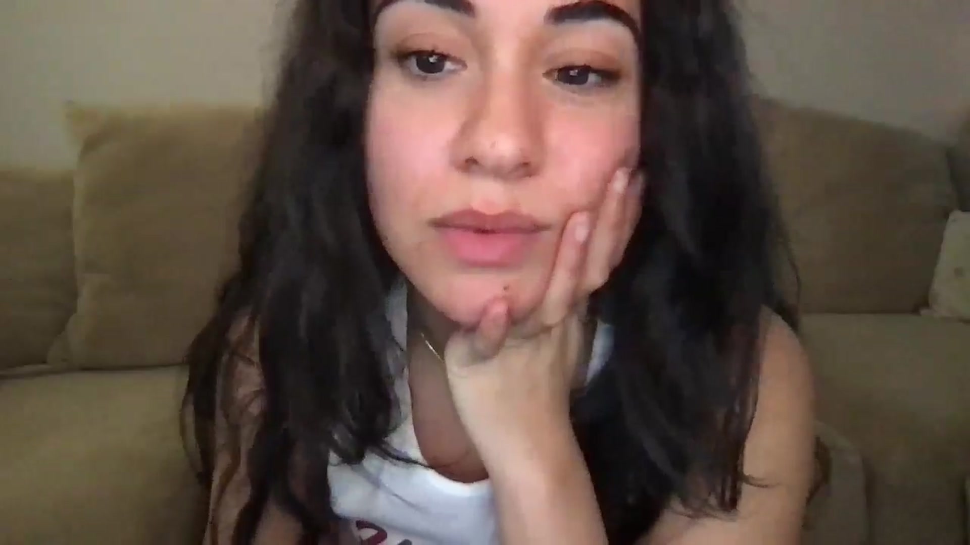 Gallery image thumbnail from pineappsauce's myfreecams stream on, 01/11/2025, 21:22 image 8 of 20
