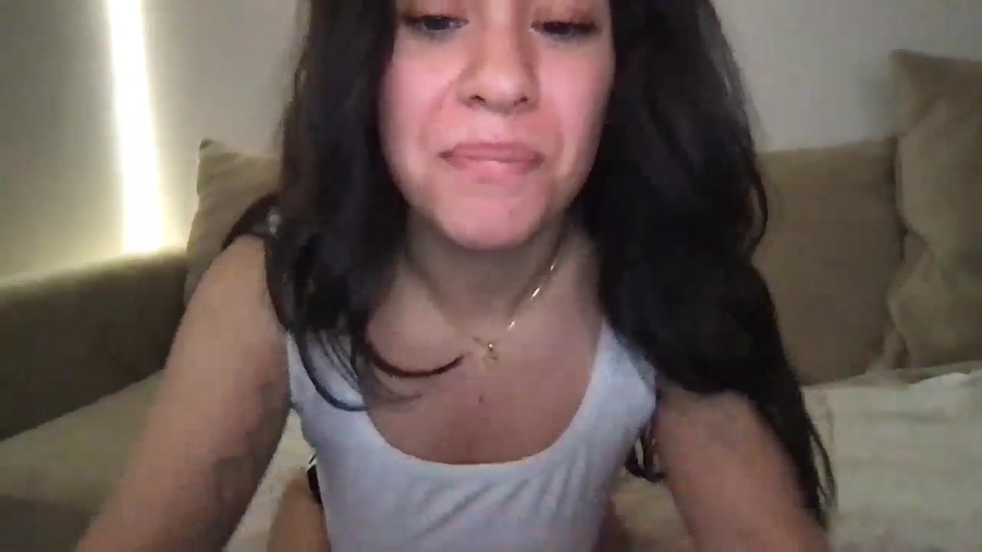 Gallery image thumbnail from pineappsauce's myfreecams stream on, 01/17/2025, 22:48 image 13 of 20