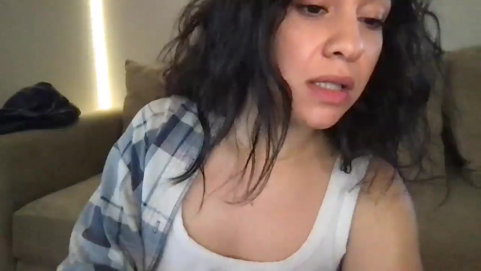 Gallery image thumbnail from pineappsauce's myfreecams stream on, 01/20/2025, 22:22 image 8 of 20