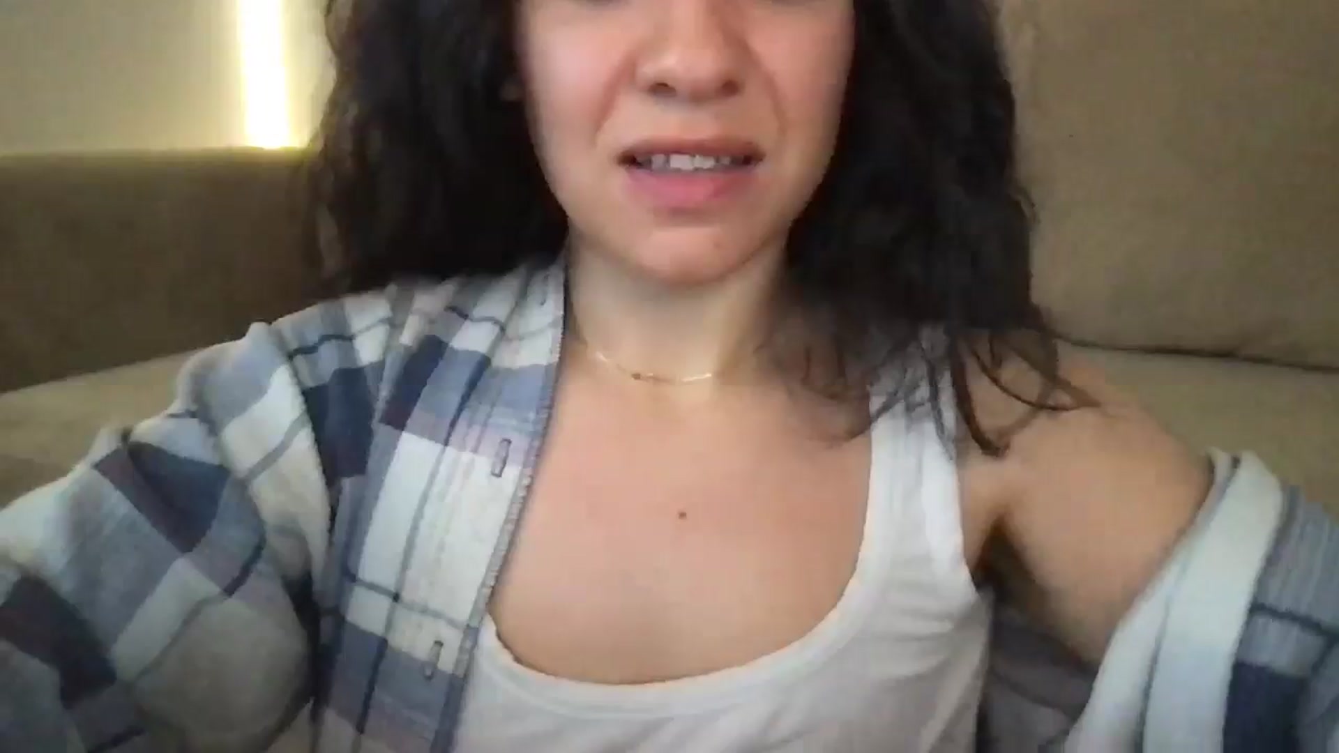 Gallery image thumbnail from pineappsauce's myfreecams stream on, 01/20/2025, 22:22 image 13 of 20