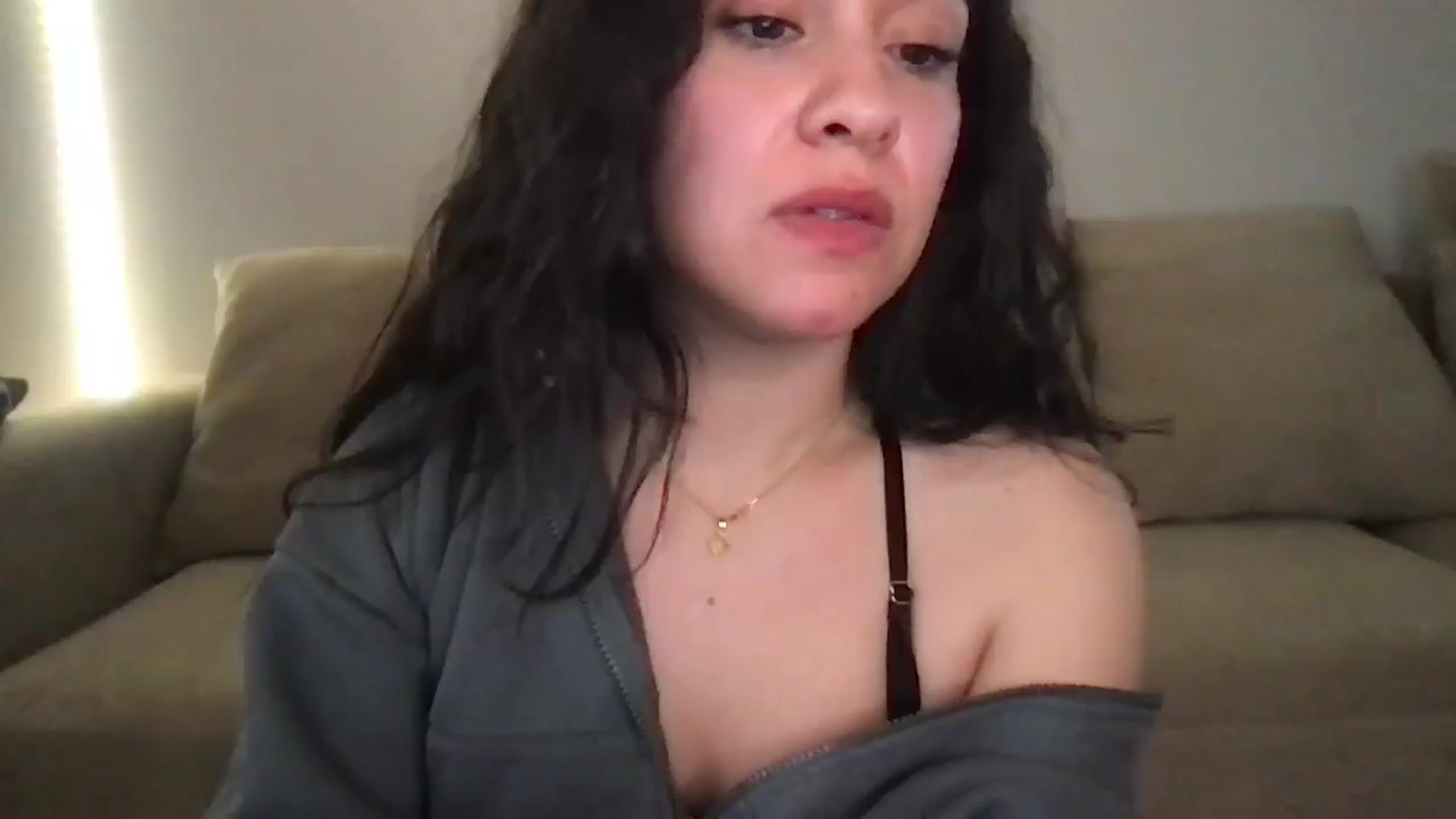 Gallery image thumbnail from pineappsauce's myfreecams stream on, 01/31/2025, 22:47 image 5 of 20